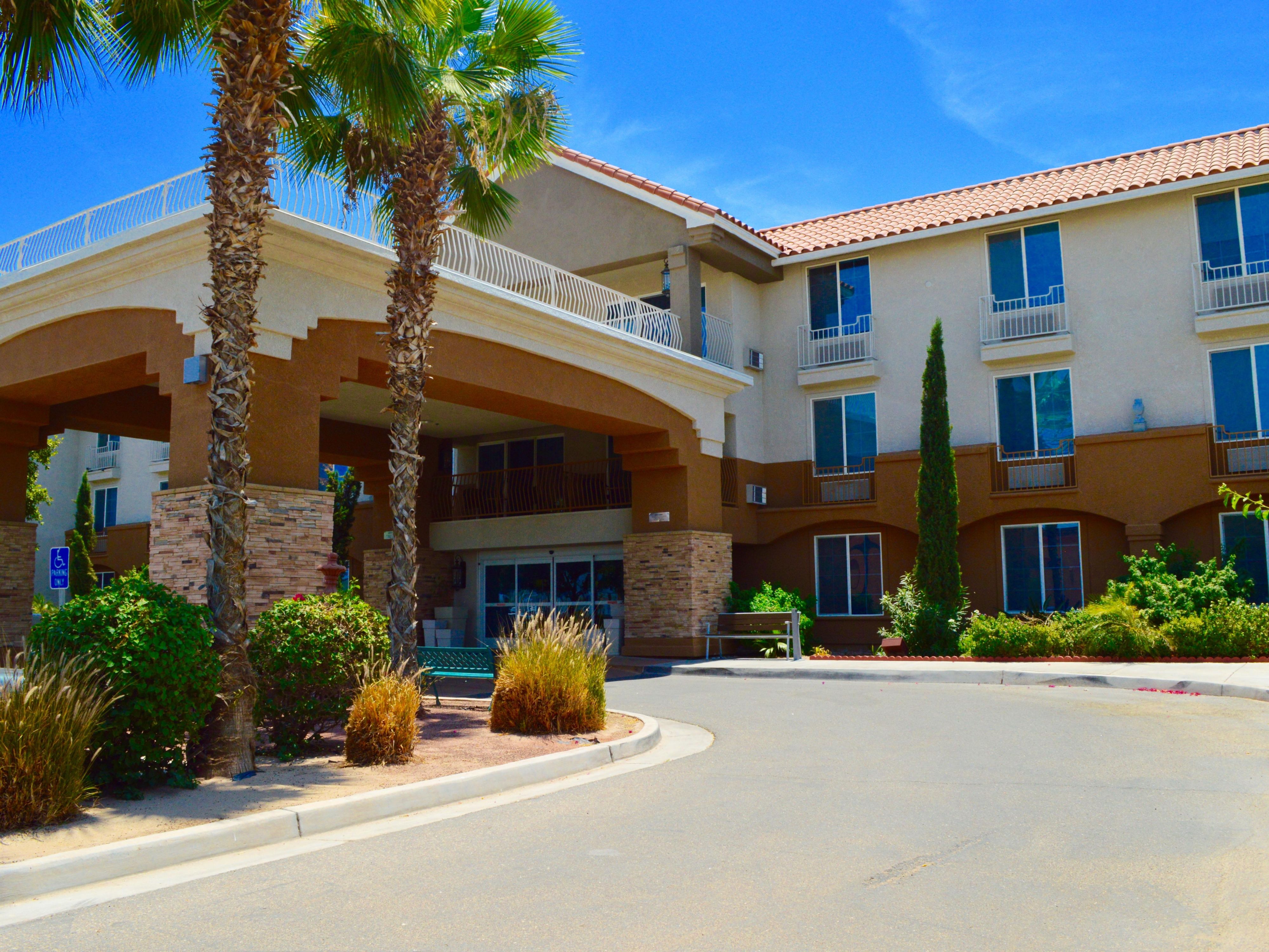 Budget Hotels in Calexico, CA | Holiday Inn Express Calexico