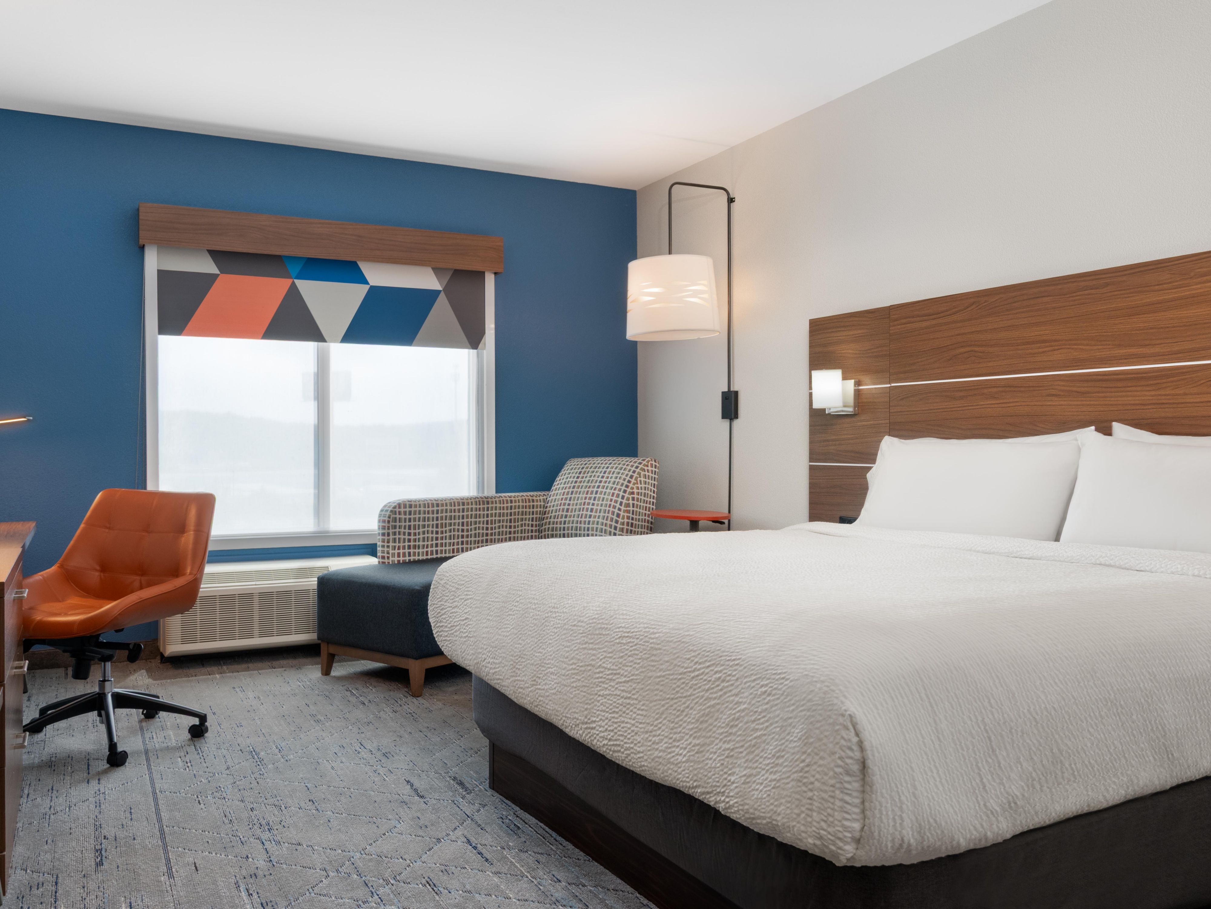 Standard guest room with king bed