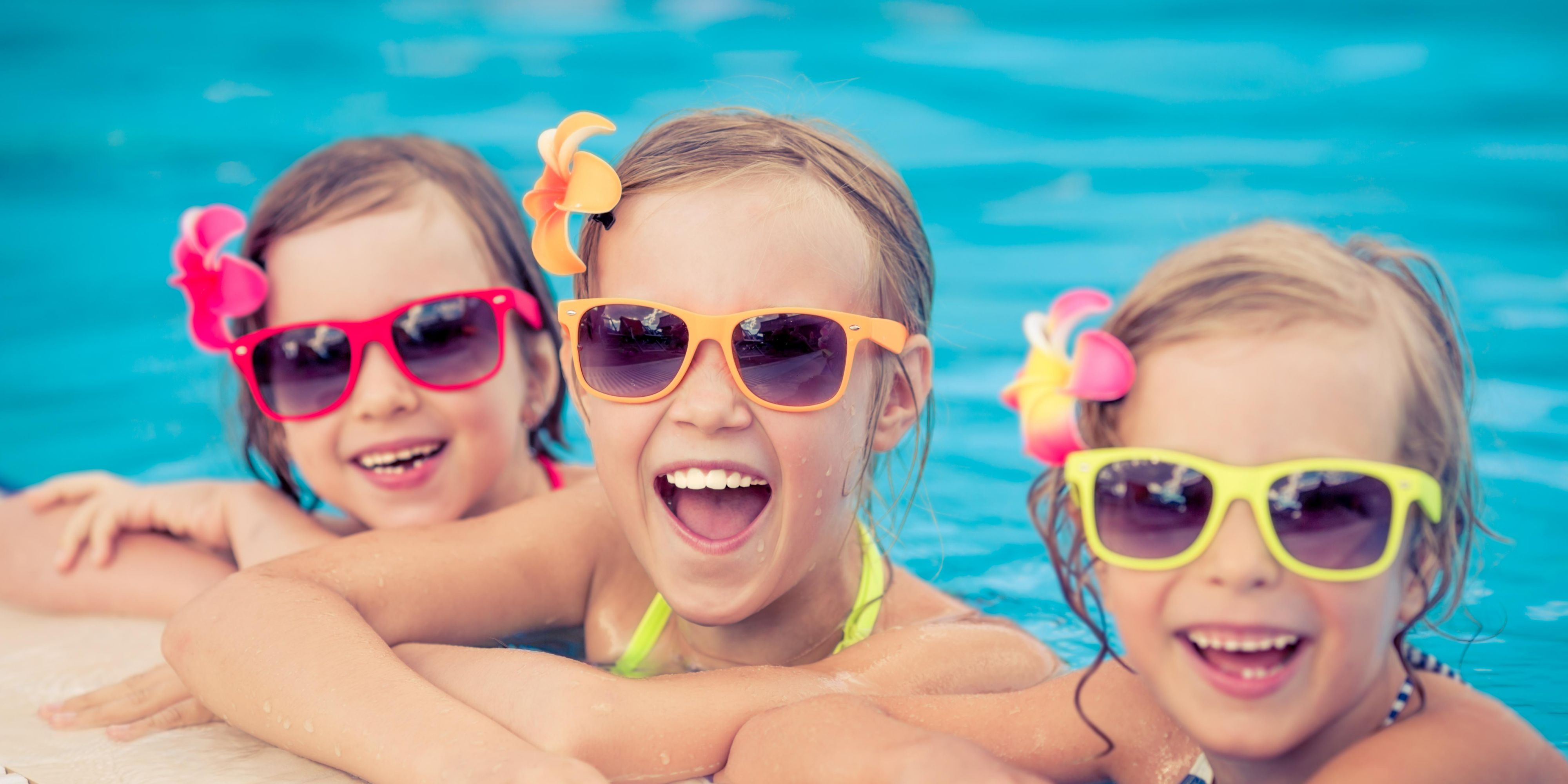 Relax and stay cool in our outdoor pool complete with kid’s splash zone, cabanas and outdoor terrace. Relax and recharge after an exciting day of exploration.  