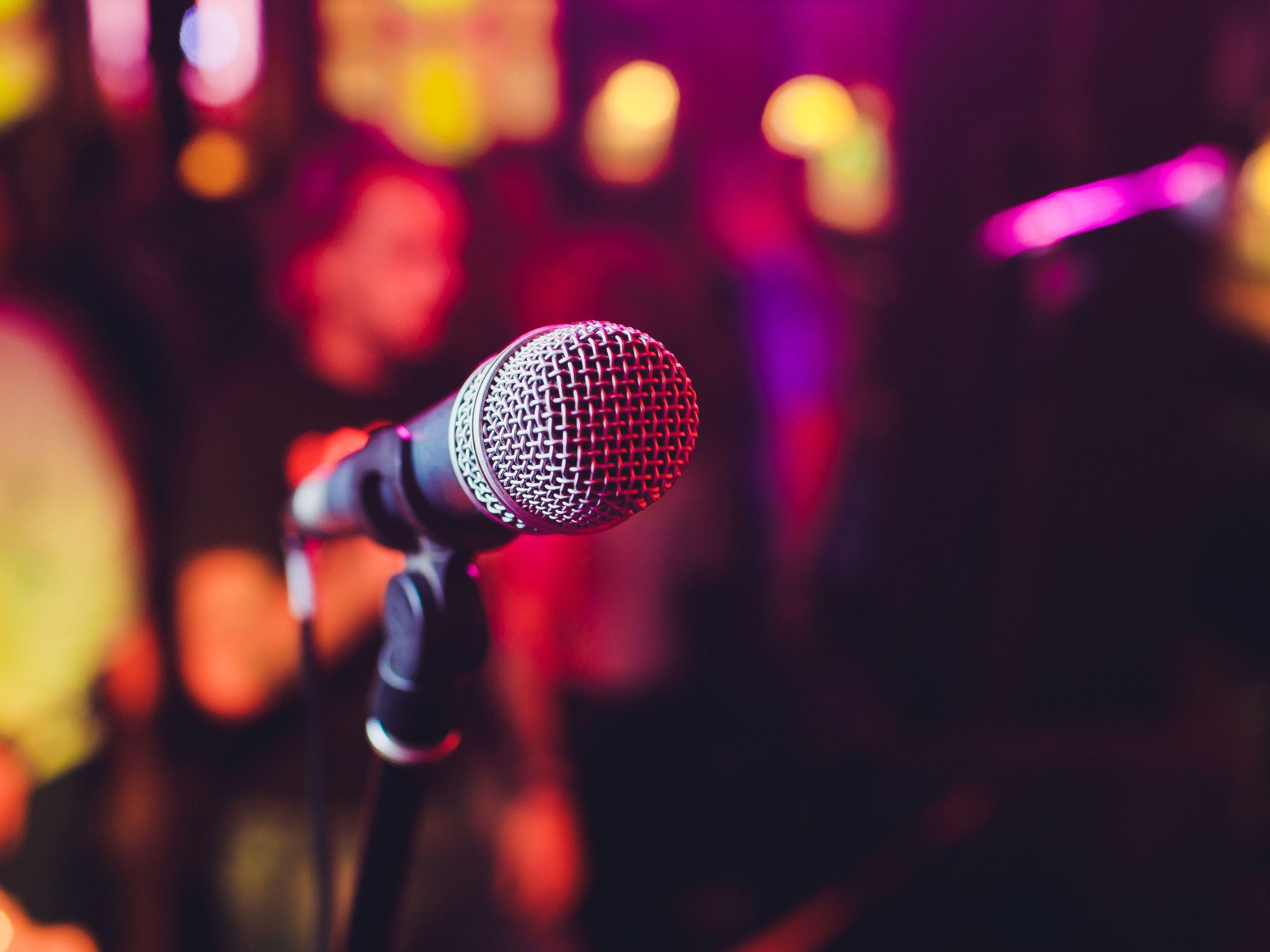 Experience unforgettable concerts and music events at Cardiff Utilita Arena, Blackweir Fields and Principality Stadium, just a 10 minutes drive away. After the show, retreat to Holiday Inn Express Cardiff Bay for comfort and relaxation, your perfect escape after the thrill of live music. 