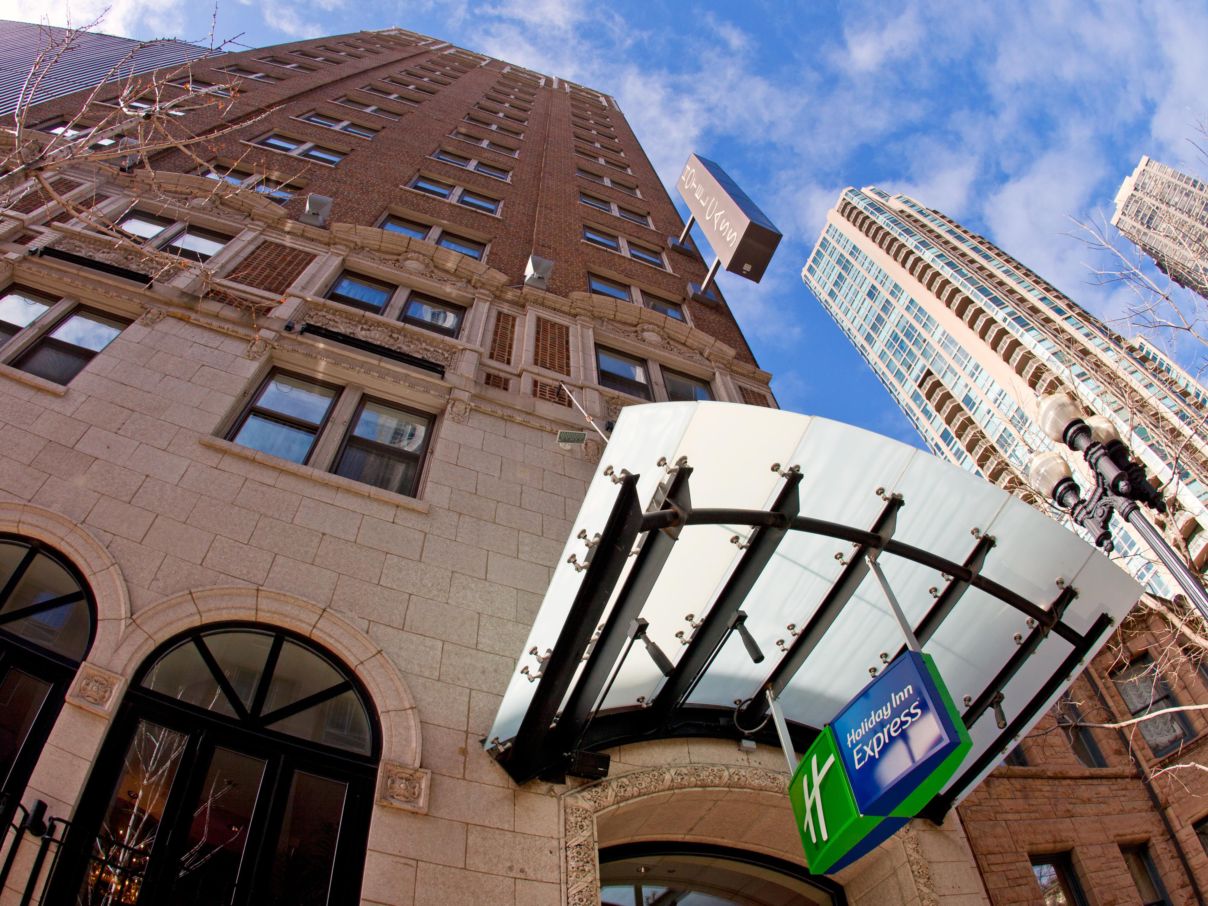 Chicago is rich in history & architecture, why not stay a hotel that reflects both? Our hotel provides a chic, urban setting that is Wi-Fi friendly, stylishly updated & convenient to the Magnificent Mile. Looking for other iconic buildings not to miss? Try the Rookery Building, Wrigley Building or the Chicago Cultural Center! Immerse yourself!