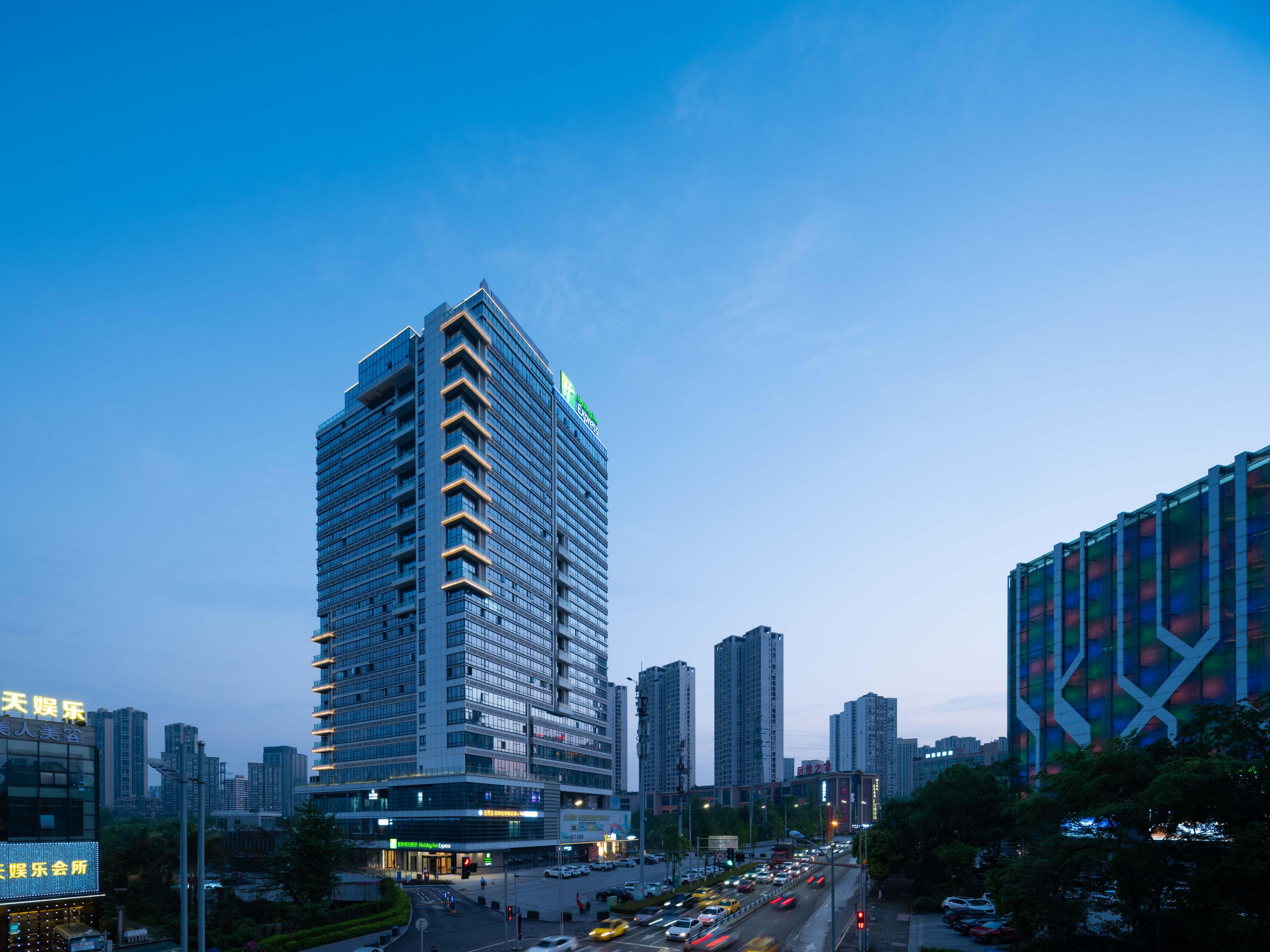 Luzhou Hotels Top 17 Hotels In Luzhou Mainland China By Ihg