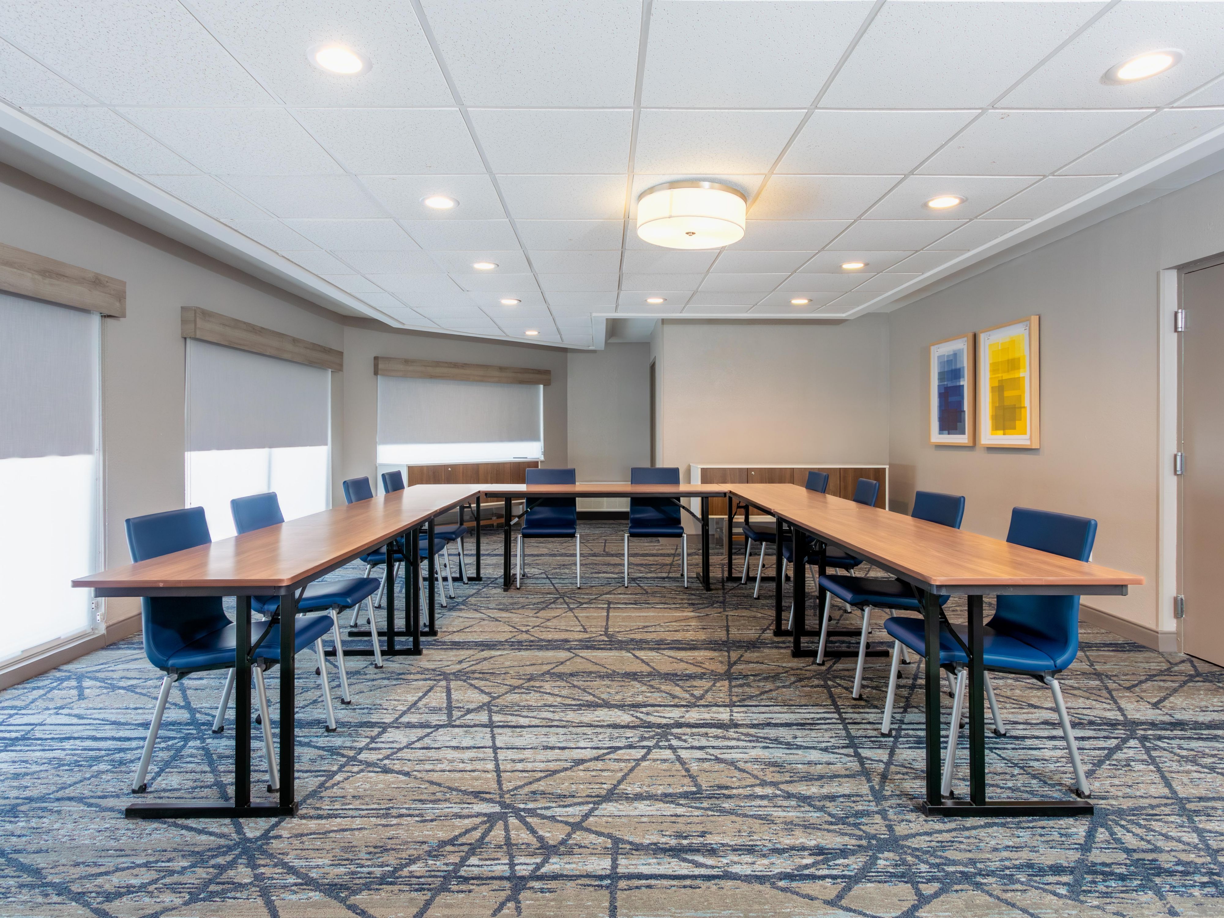 Hosting a Meeting? Call our Sales Team to book our meeting room with a View! Located on our 3rd floor, our meeting space allows for Boardroom and Classroom Style Seating. Corp Rates also available for overnight stays. Stop by and check it out!
