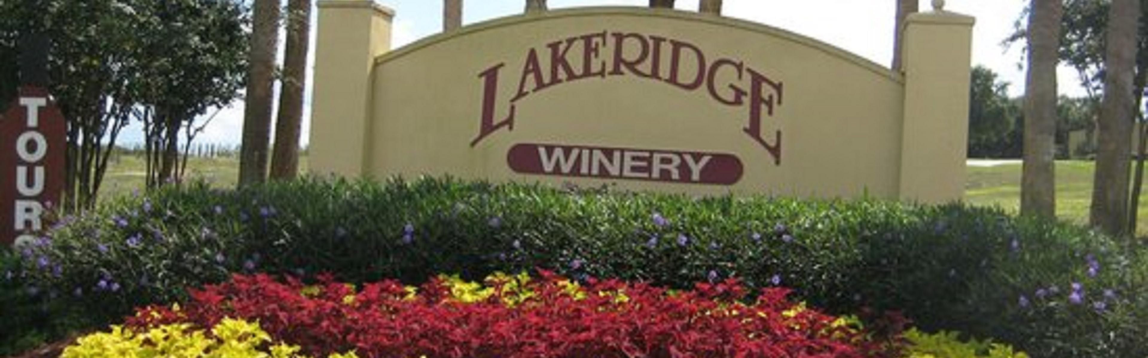 Minutes From Lakeridge Winery