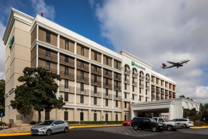 Holiday Inn Express Atlanta Airport-College P