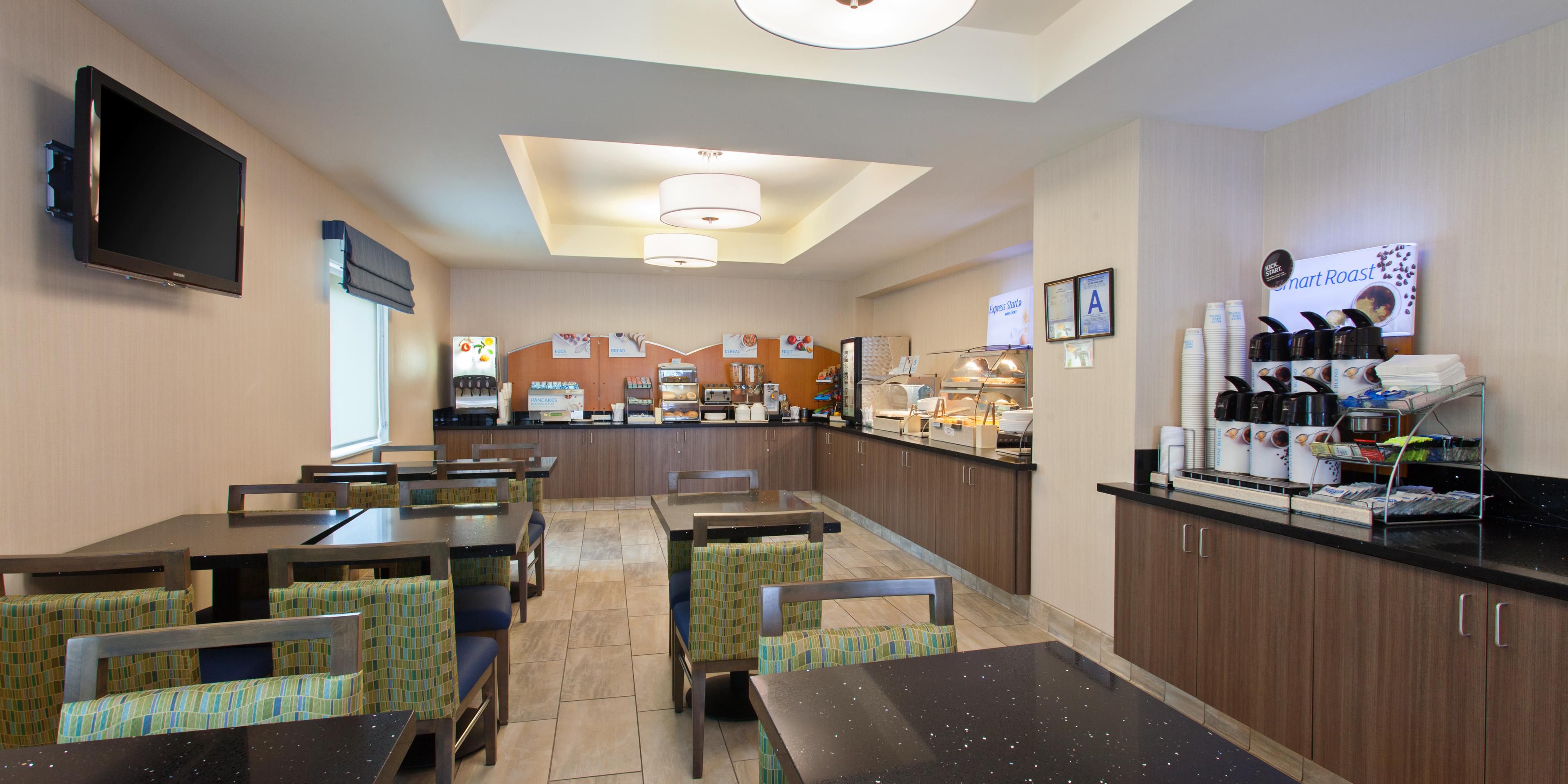 Enjoy complimentary parking, complimentary high speed Wi-Fi, and a complimentary quality hot breakfast for your family during every stay at Holiday Inn Express Colton Riverside North. The Holiday Inn Express Start breakfast bar offers a wide variety of hot and cold options including a rotation of egg and meat selections, biscuits, fruit and more! 