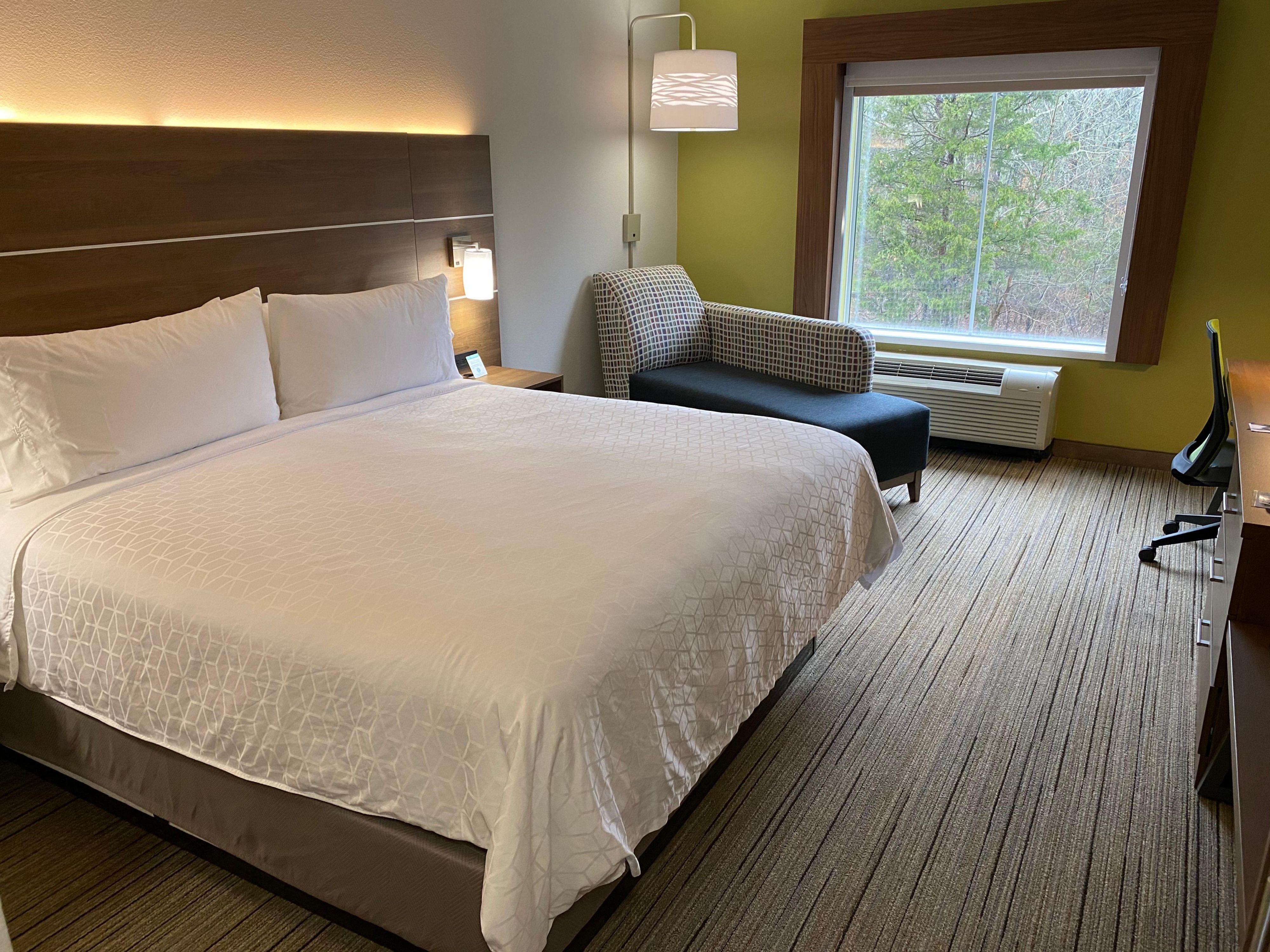 King Bed Guest Room