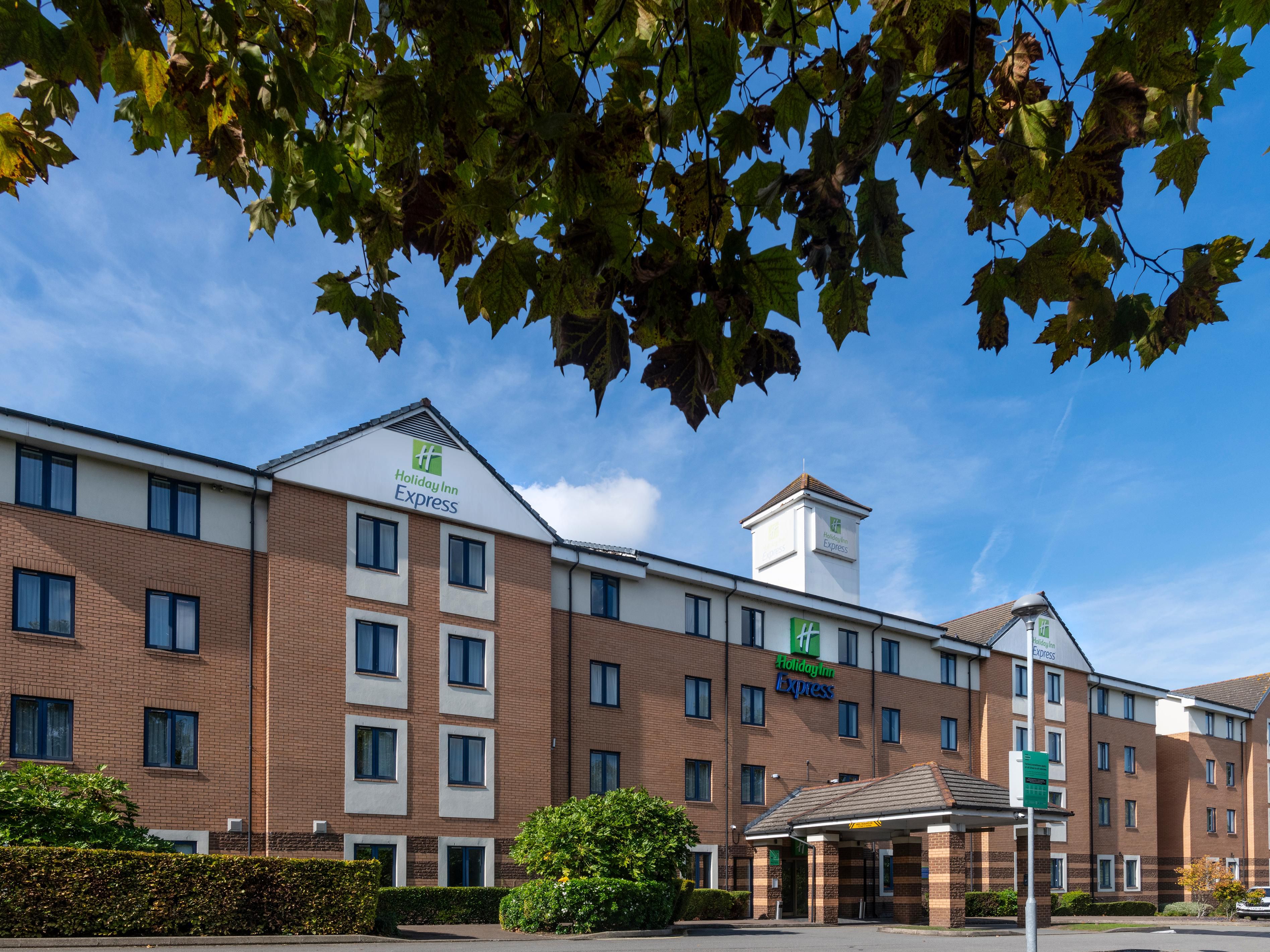 Welcome to the Holiday Inn Express London - Dartford.