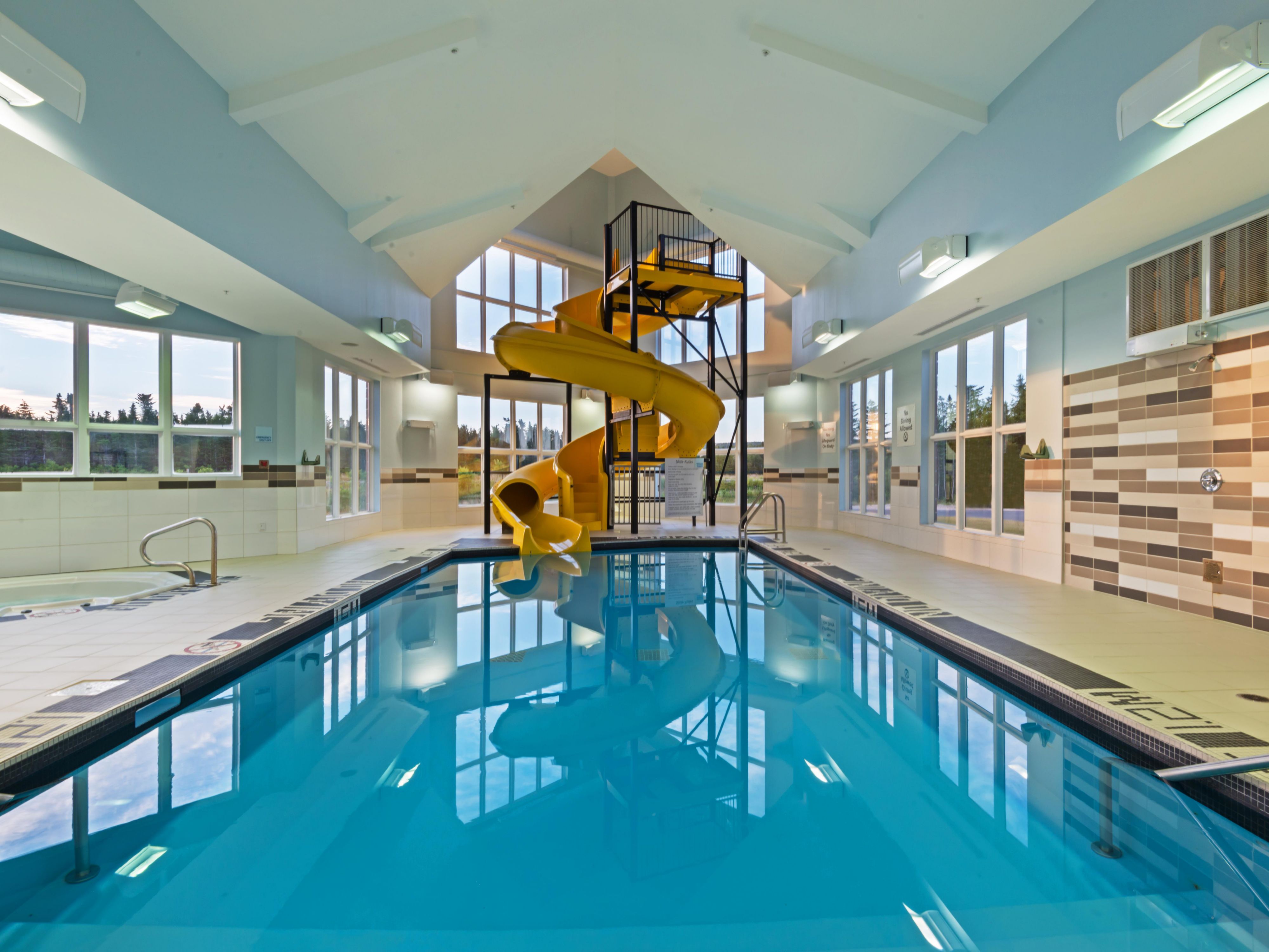 Deer Lake Airport Hotel Holiday Inn Express Deer Lake