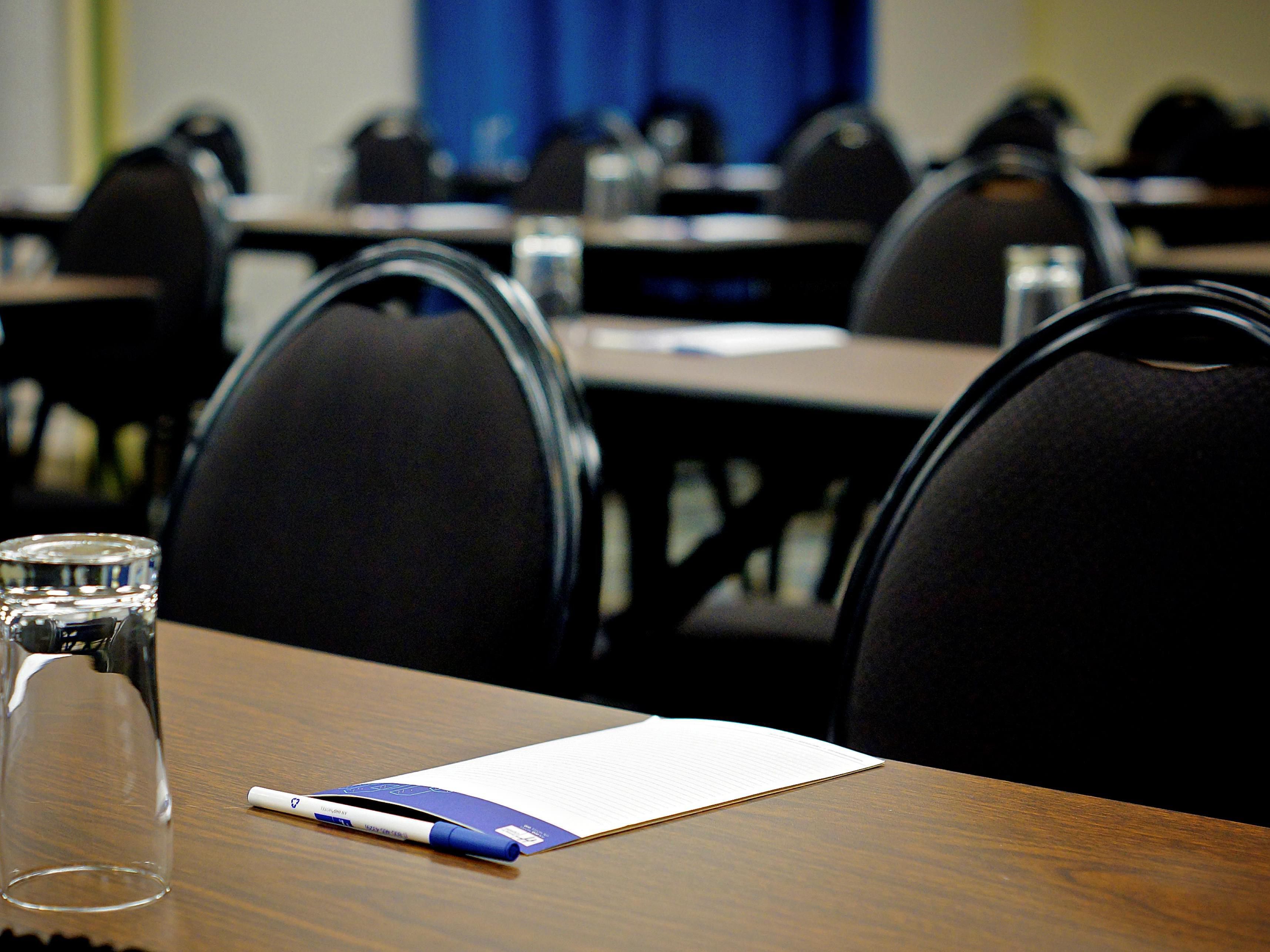 Host meetings and conferences in our flexible event space, including our Powerhouse Ballroom with 1,625 sq. ft. of room that can be divided into three smaller areas. Ideal for Deer Lake events of any size, we provide onsite catering, modern AV equipment, a 24-hour business center, and free high-speed internet to ensure your event runs smoothly.