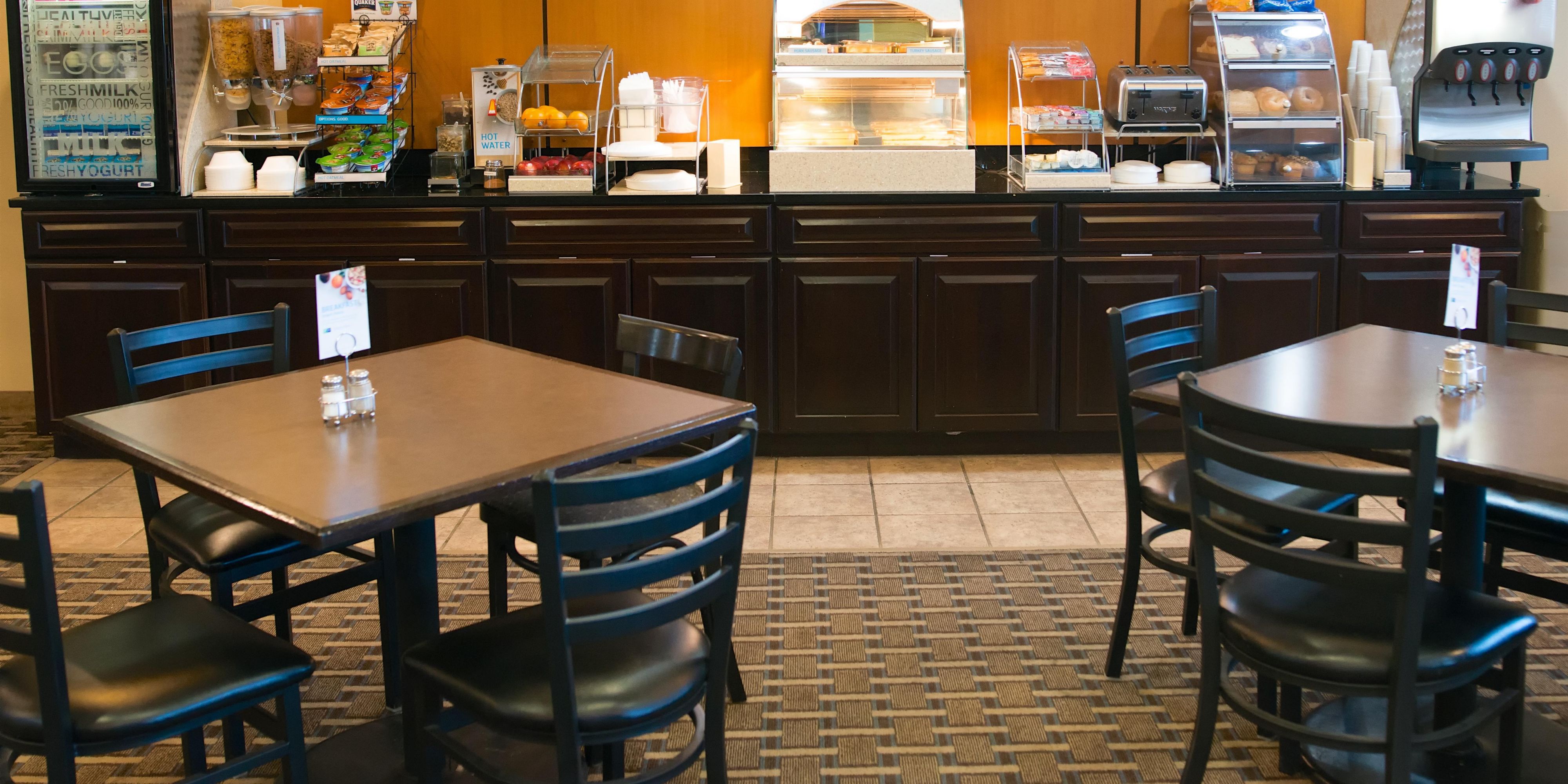 Affordable Hotels In Devils Lake Nd Holiday Inn Express Devils Lake