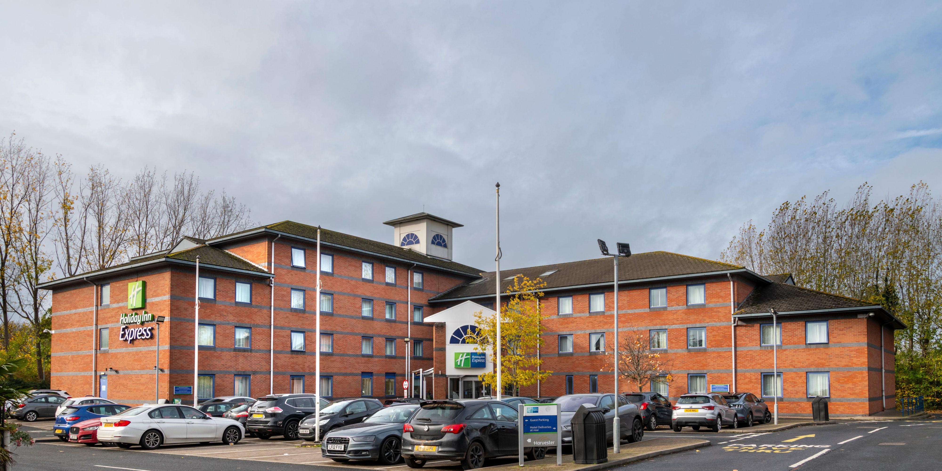 هوليداي إن إكسبريس درويتويتش سبا