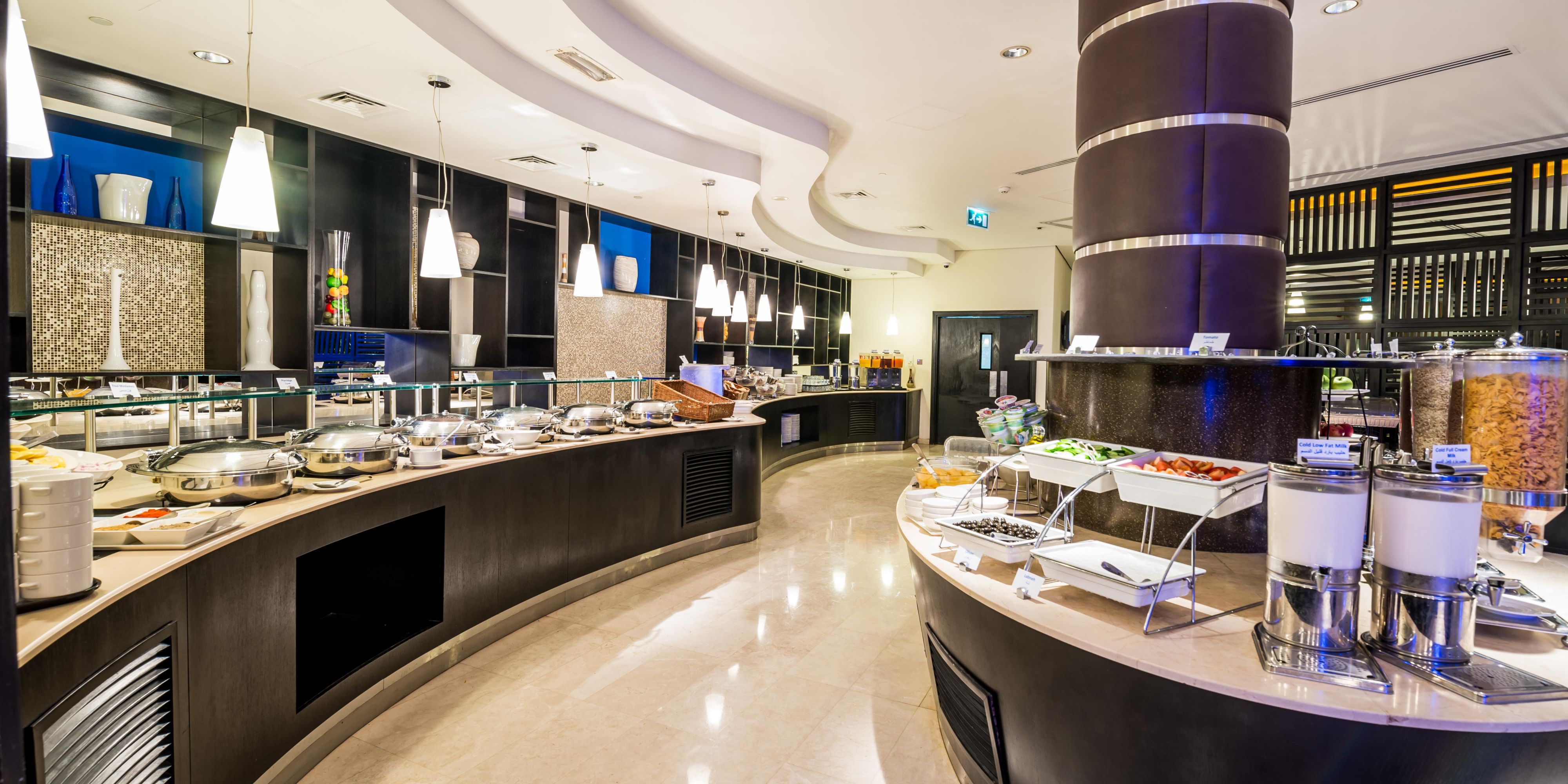 Enjoy our great restaurant for an amazing complimentary breakfast before you head out to explore the city.