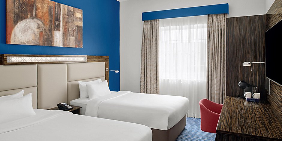Our twin rooms are perfect for friends to discover and enjoy Dubai