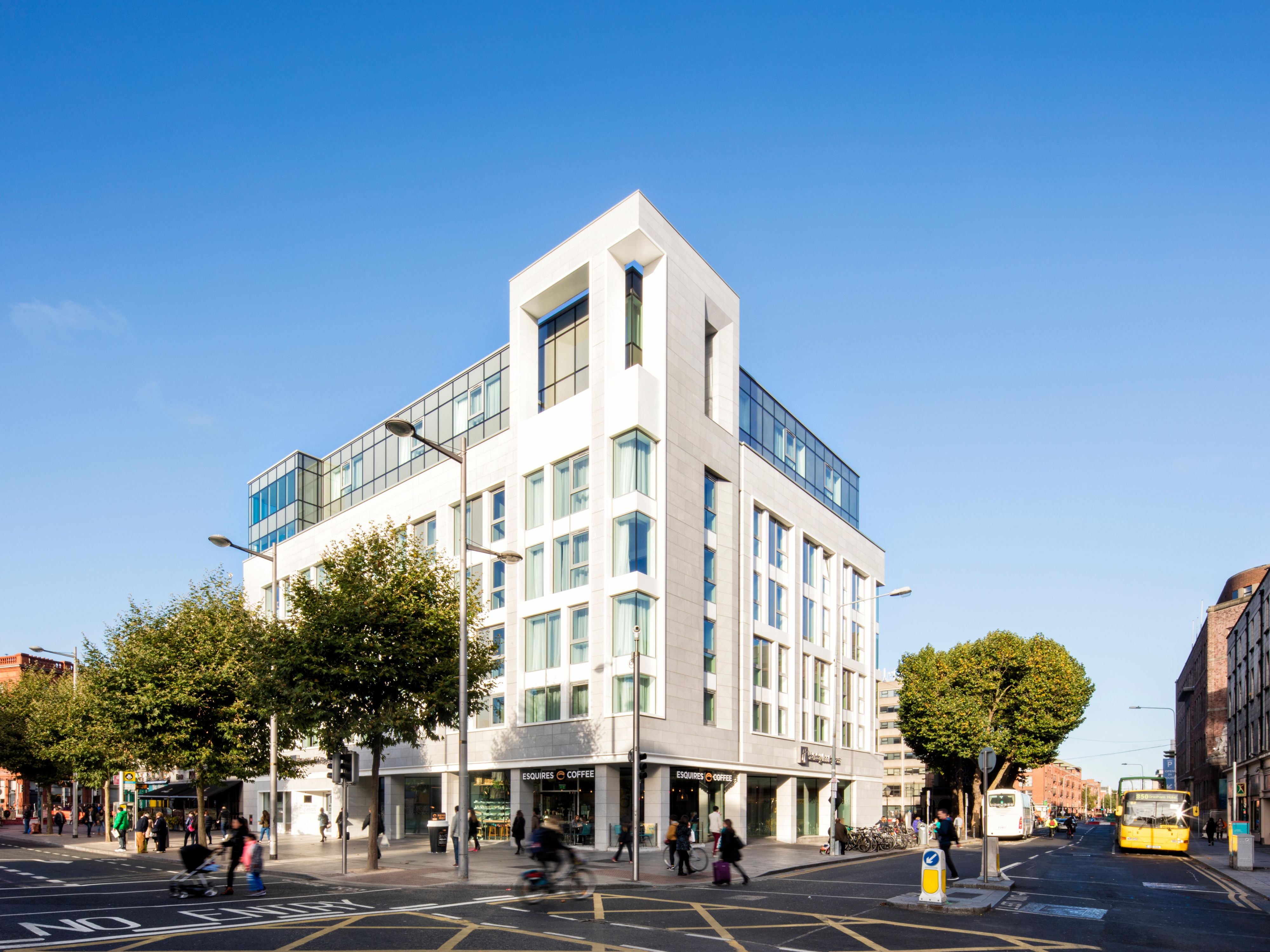 At the centre of Dublin’s cultural core, lovers of the arts will appreciate the hotel’s proximity to Dublin’s very best attractions. The Hugh Lane, the oldest gallery of modern and contemporary art in Ireland, The Gate Theatre is a two-minute walk away with other Dublin theatres all close by.