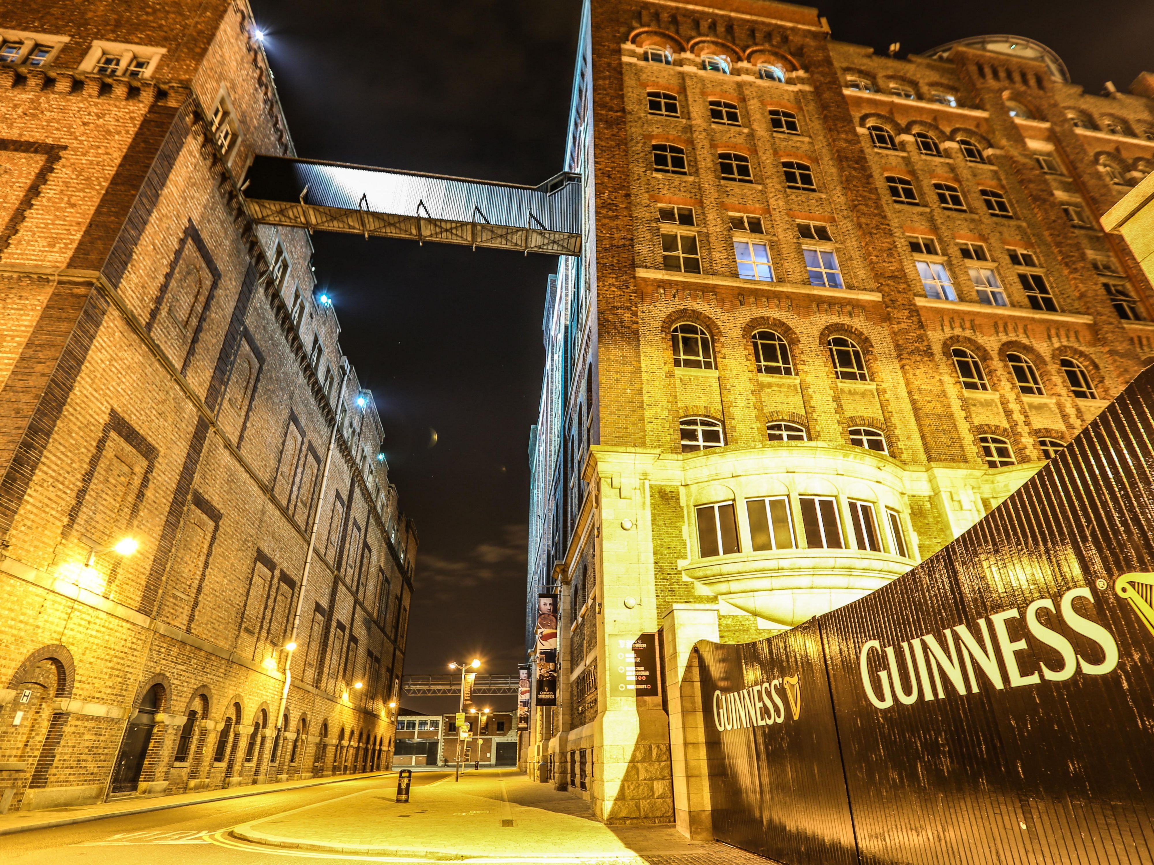 Guinness Storehouse is 30 min walk from the hotel