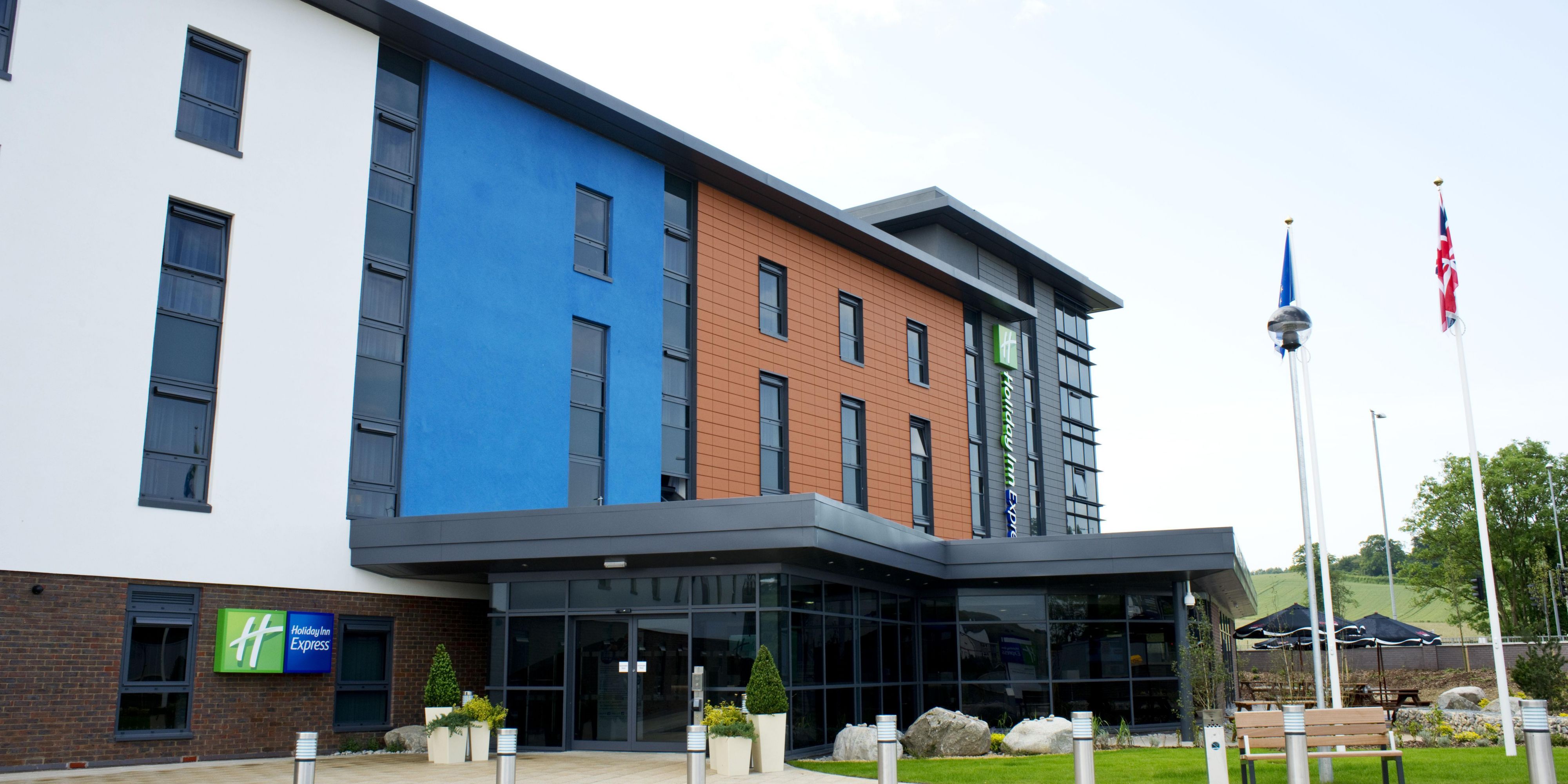 All guests  get free carparking when they register their car registration on the Parking Eye tablet on reception 