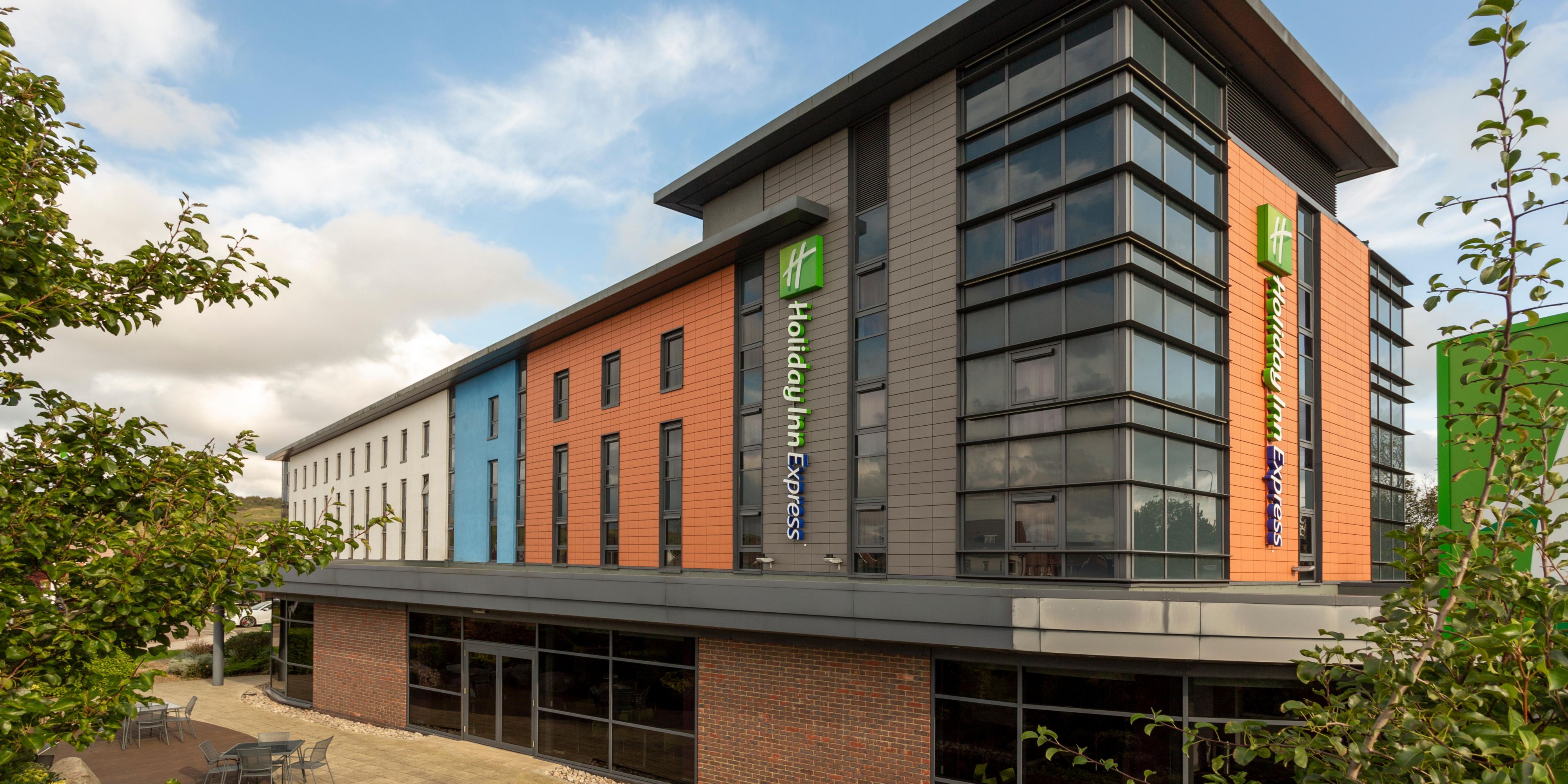 Holiday Inn Express Dunstable