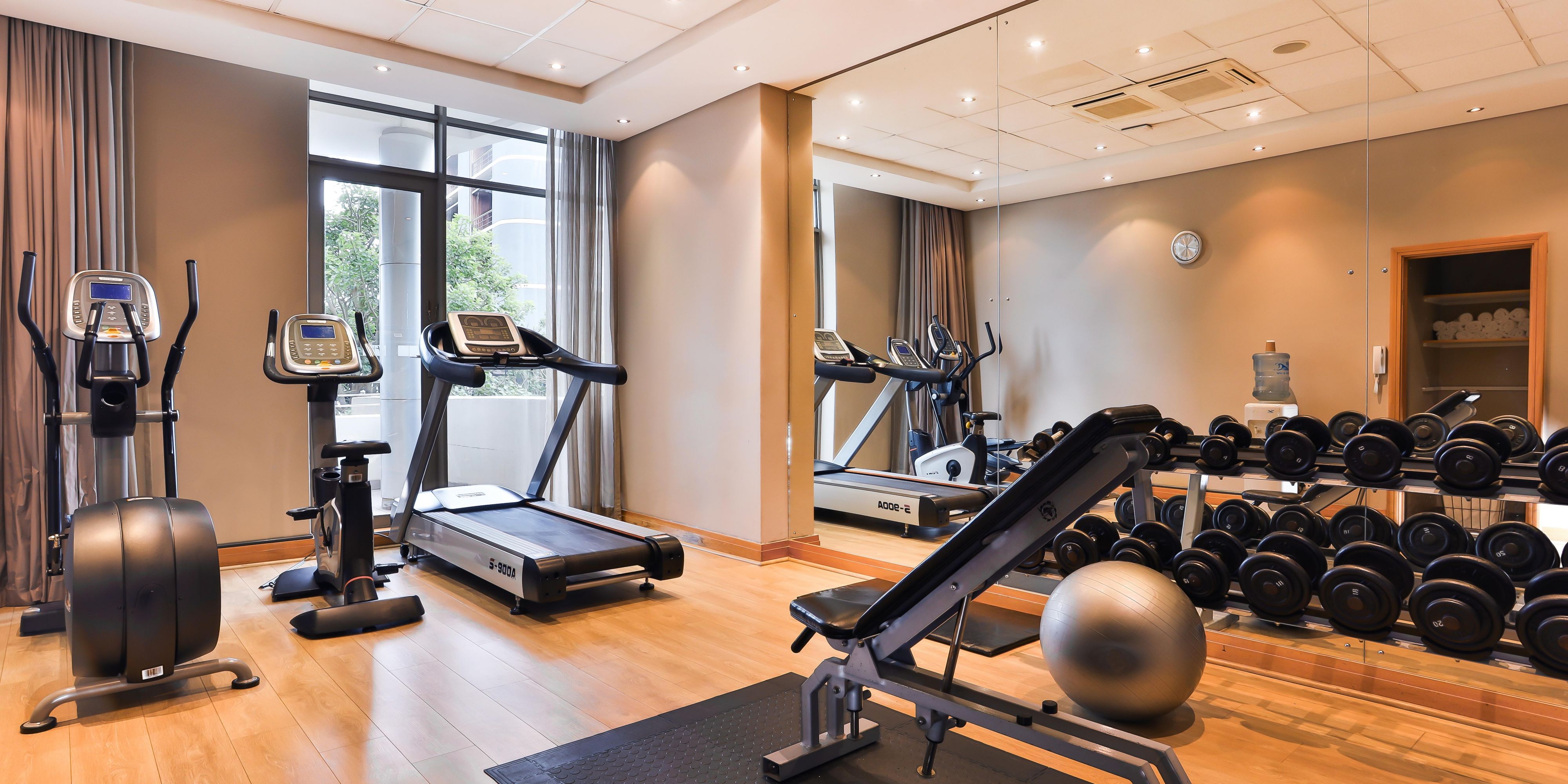 No need to break your gym routine when travelling. Make use of our Mini-Gym on the first floor near reception, and keep on track with your exercise regime.  We have a treadmill, bike and orbital trainer, as well as a free weights section.  