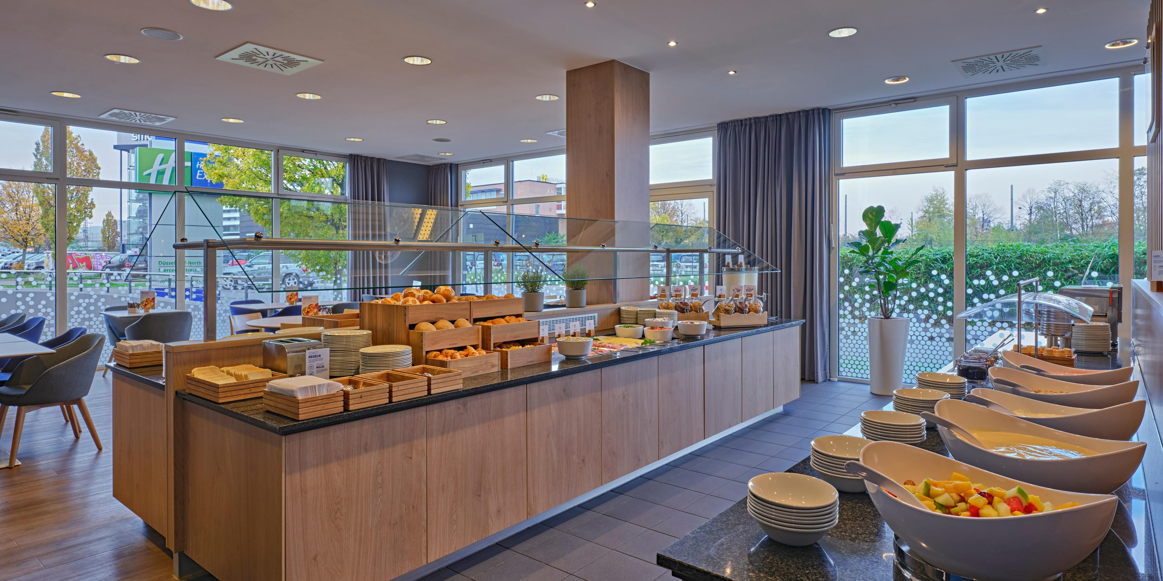 Head to the Great Room each morning for an included Express Start™ Breakfast. This continental buffet offers fluffy croissants and pastries, plus local cold cuts, eggs, cheeses, and fresh fruit.