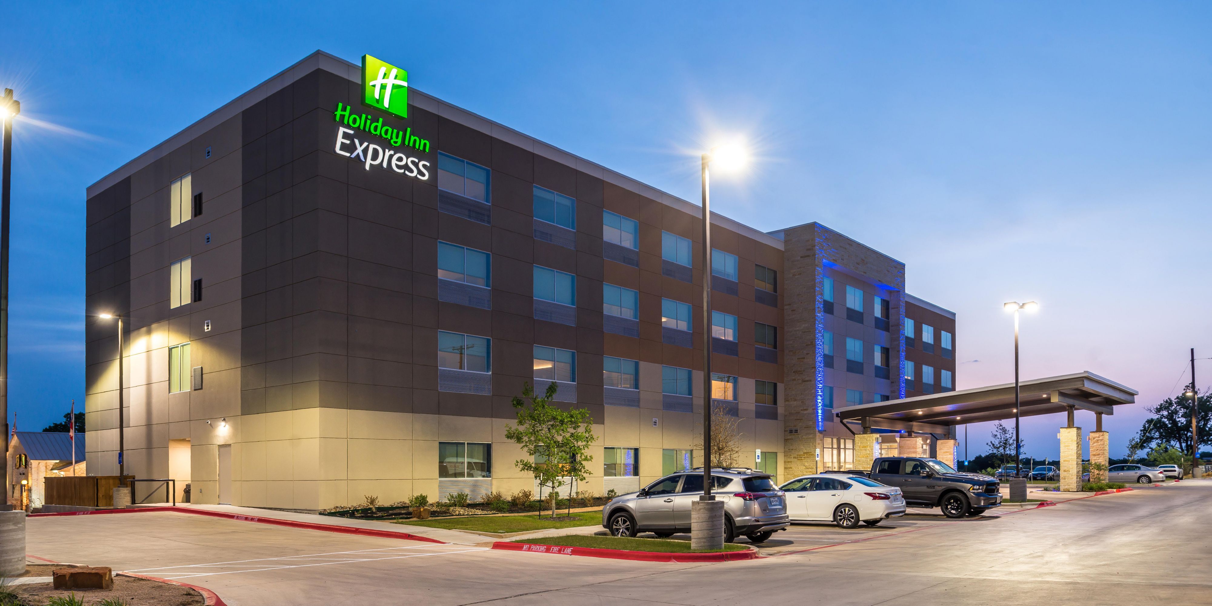 Restaurants Near Holiday Inn Edmonton S Ellerslie Rd