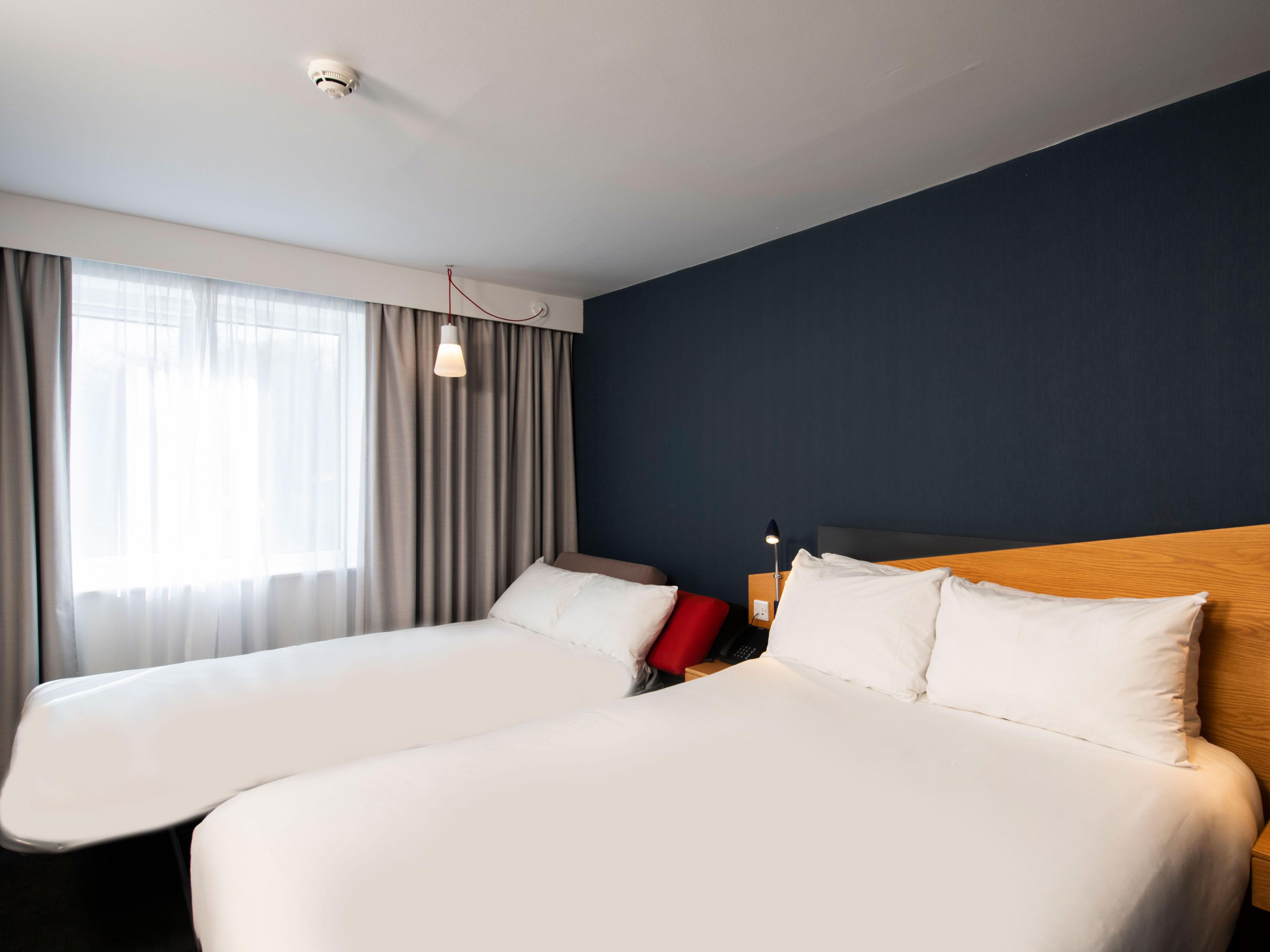 Make memories with the whole gang! Book our family rooms with a sofa bed and treat the kids to an Exeter break. Rooms with sofa beds are recommended for max two adults and two kids under 12.