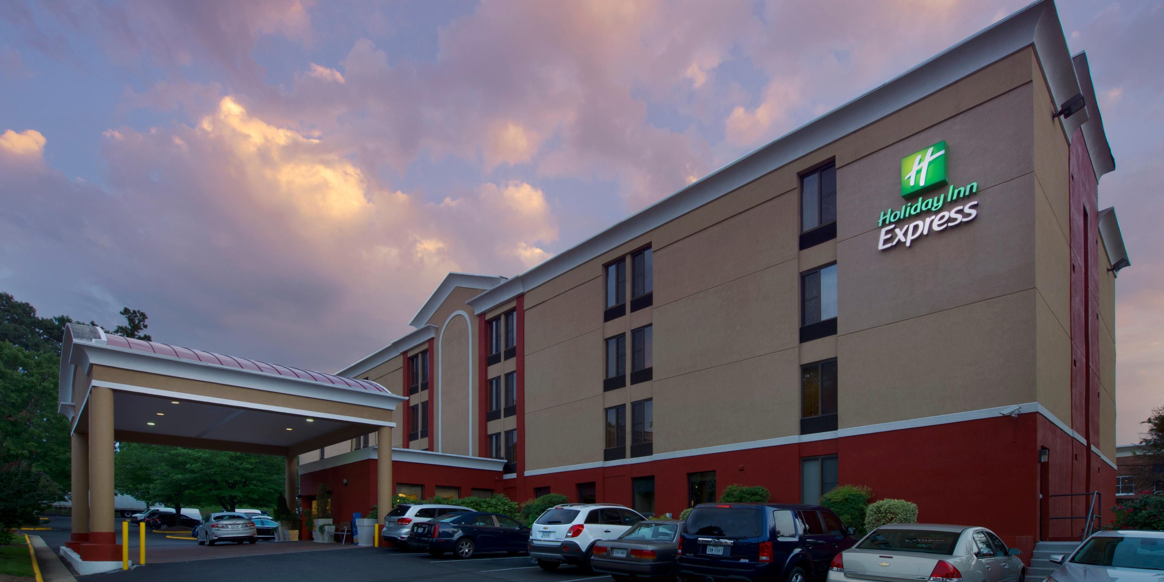 Holiday Inn Express Fairfax - Arlington Boulevard