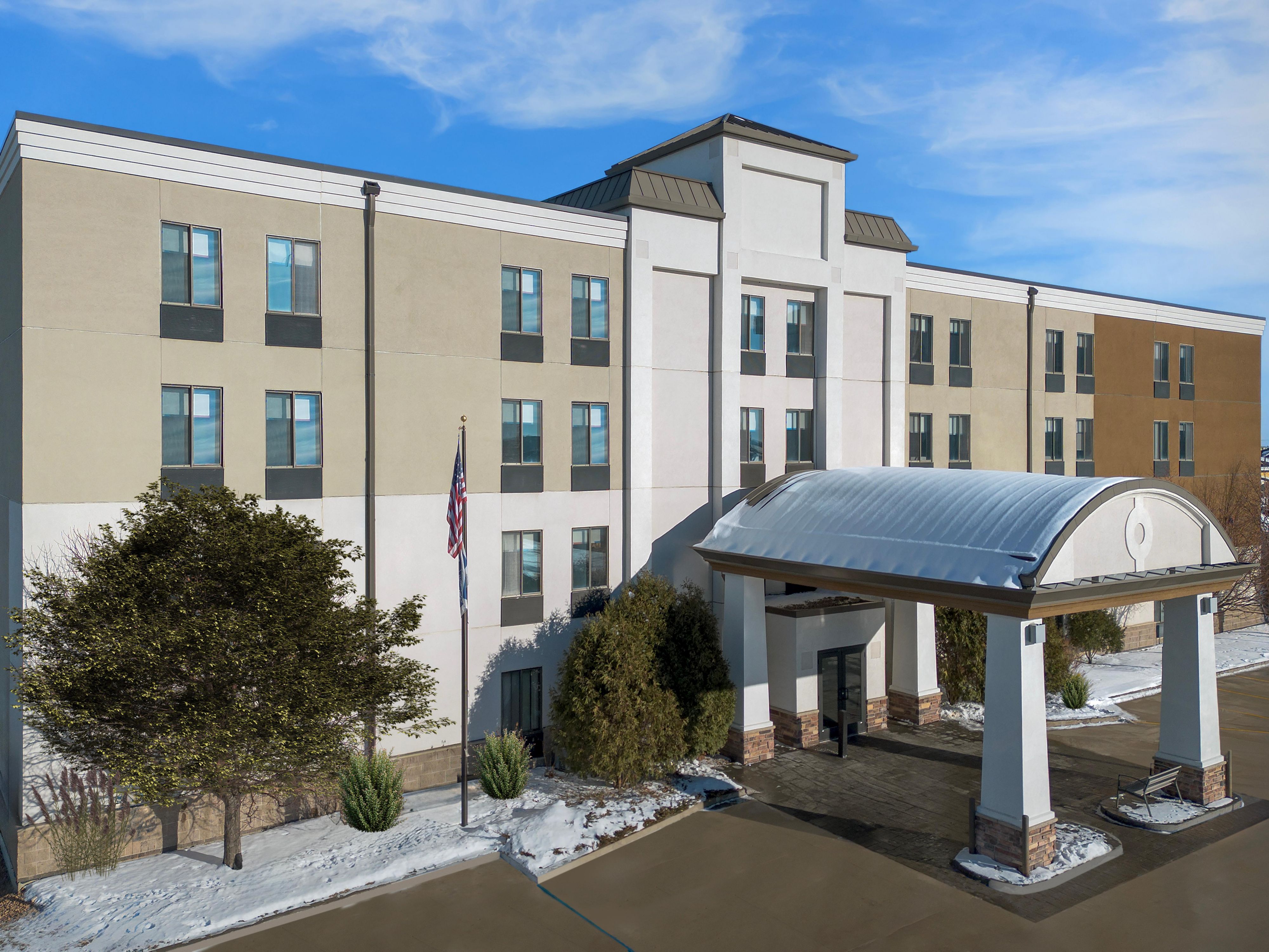 مرحبًا بكم في هوليداي إن إكسبريس فارجو ويست أيكرز