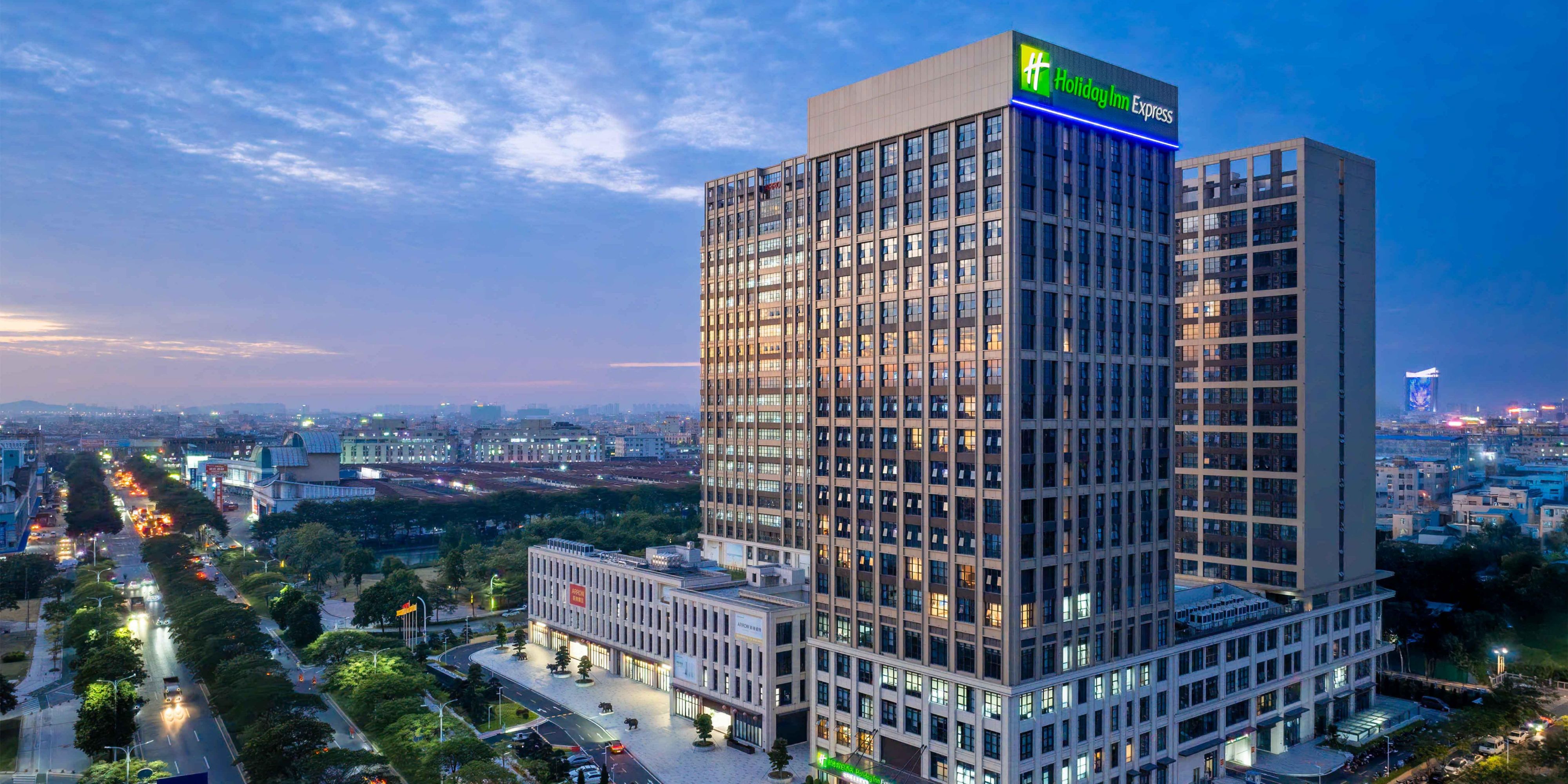 Holiday Inn Express 佛山新城智选假日酒店