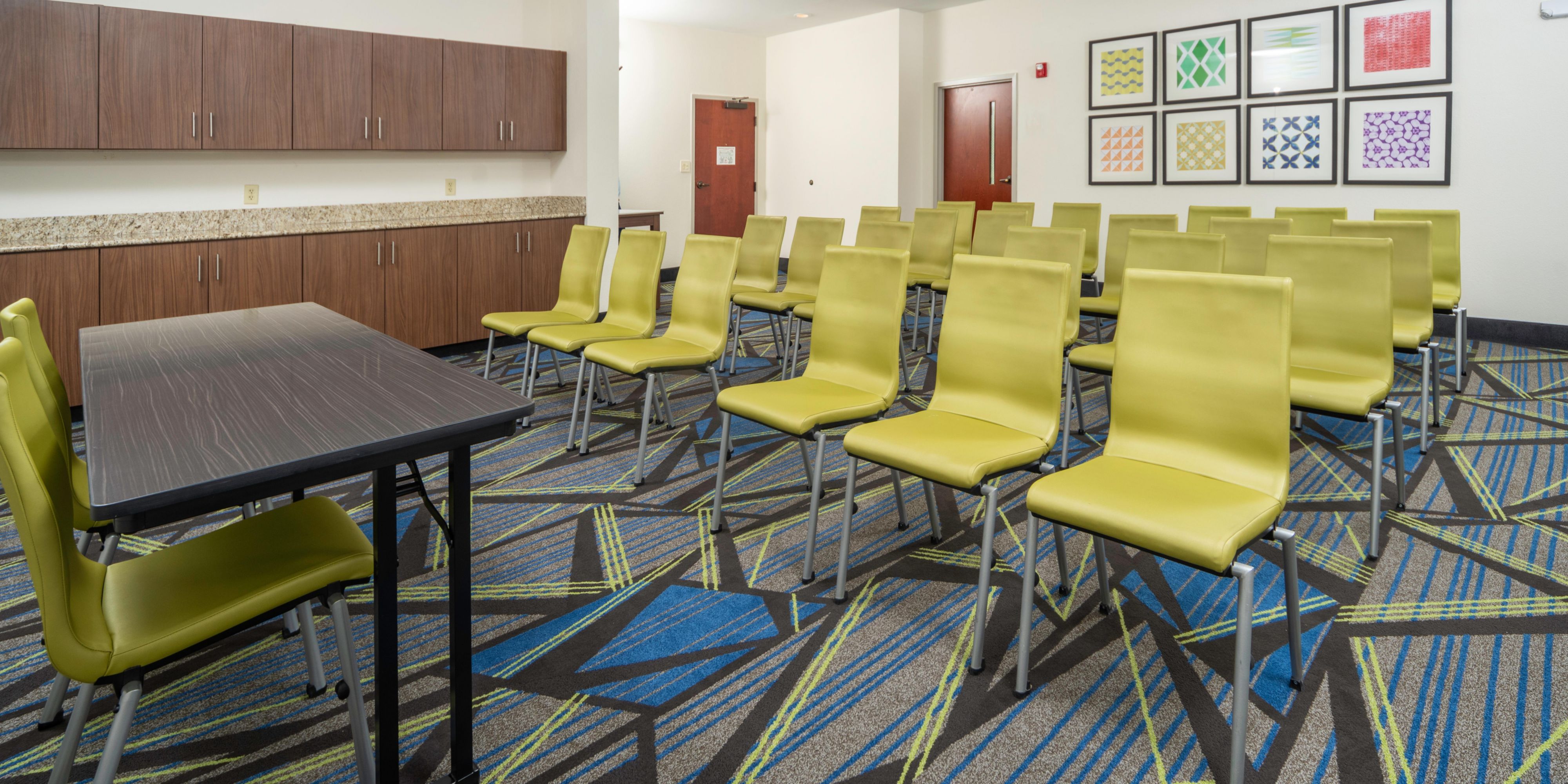 A 300-sq-ft conference room is just the right space for your next meeting, small group gathering, birthday party, church event, etc. 
