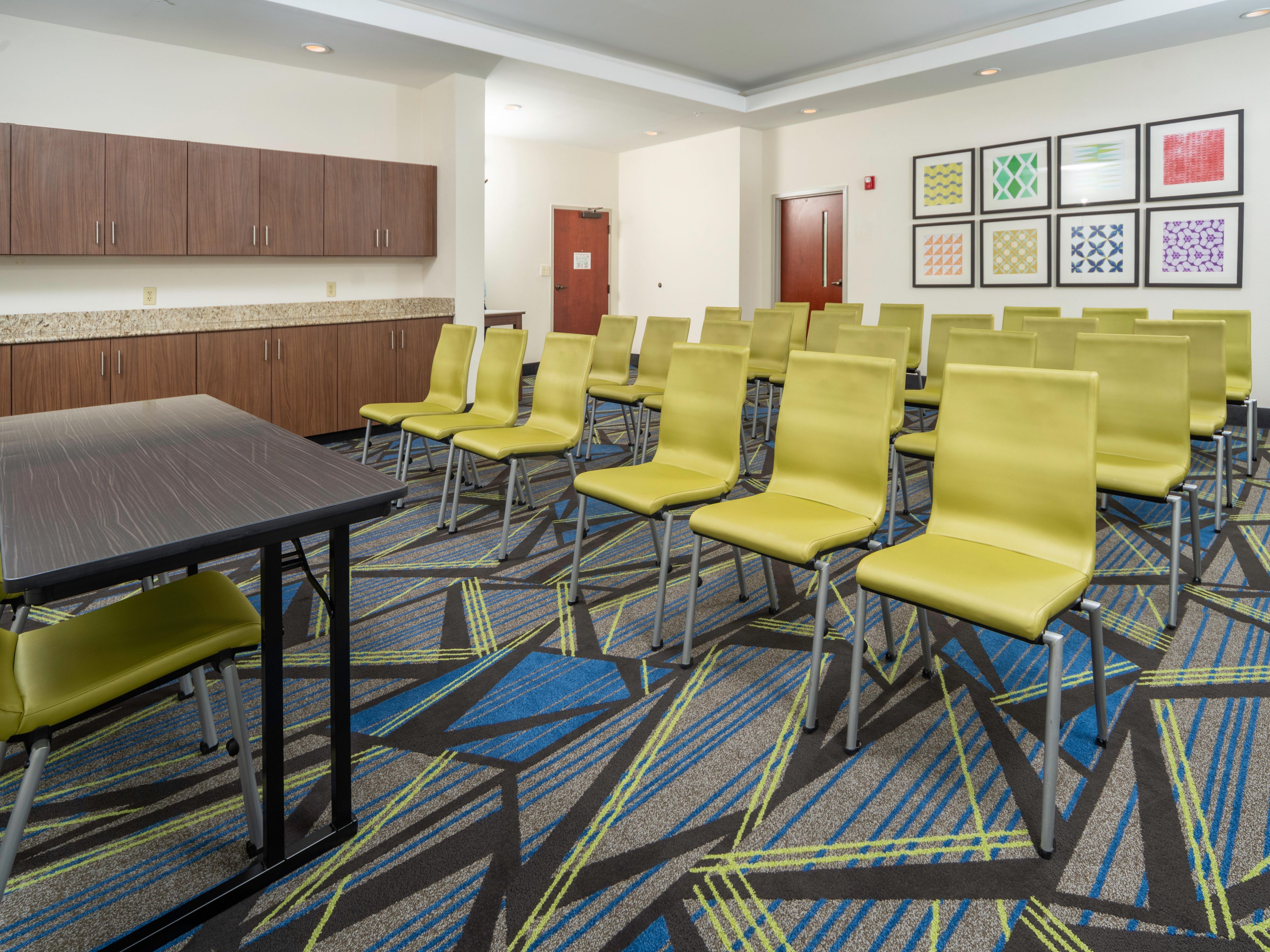 A 300-sq-ft conference room is just the right space for your next meeting, small group gathering, birthday party, church event, etc. 