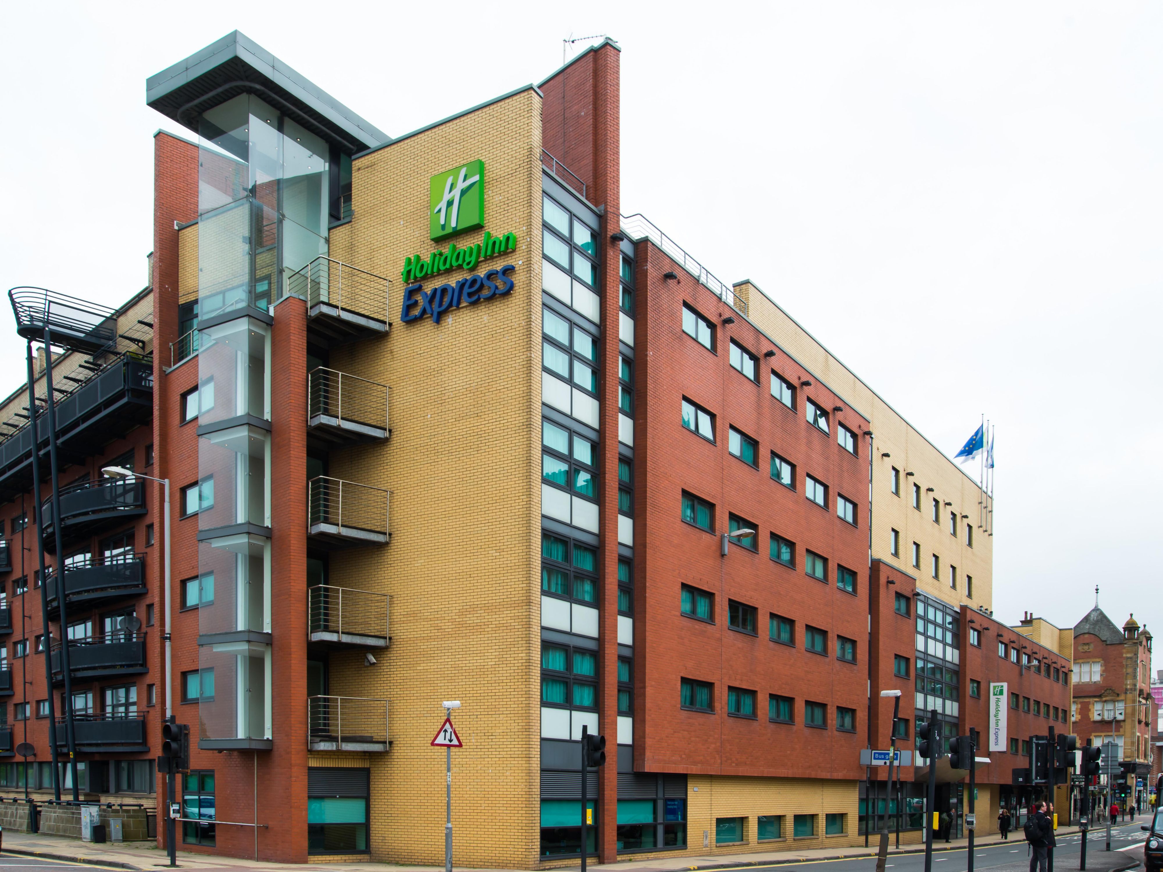 Welcome to our hotel in Glasgow.