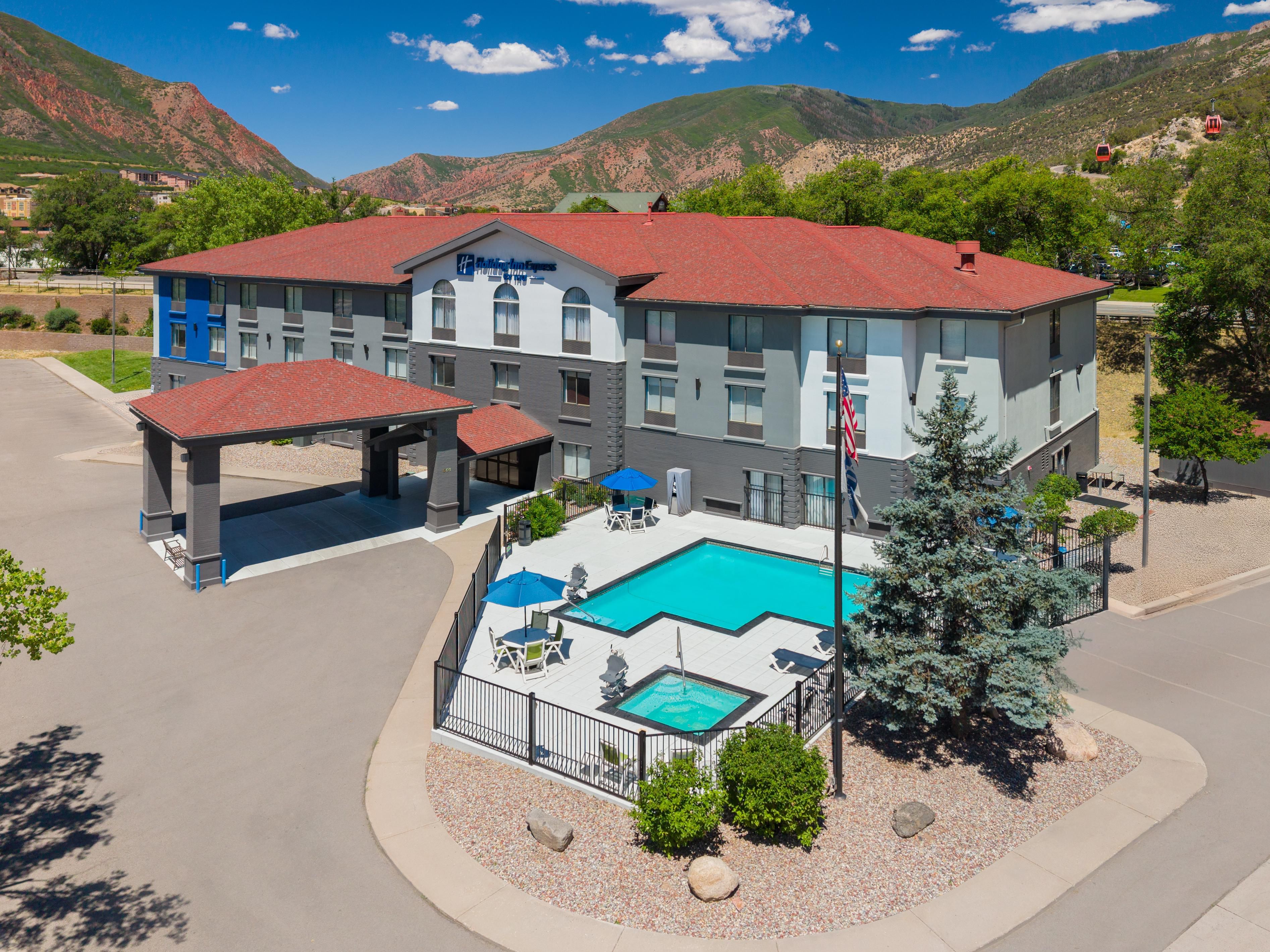 Your Home Base for Exploring Glenwood Springs.