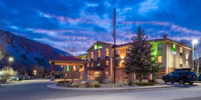 Holiday Inn Express Glenwood Springs (Aspen Area)