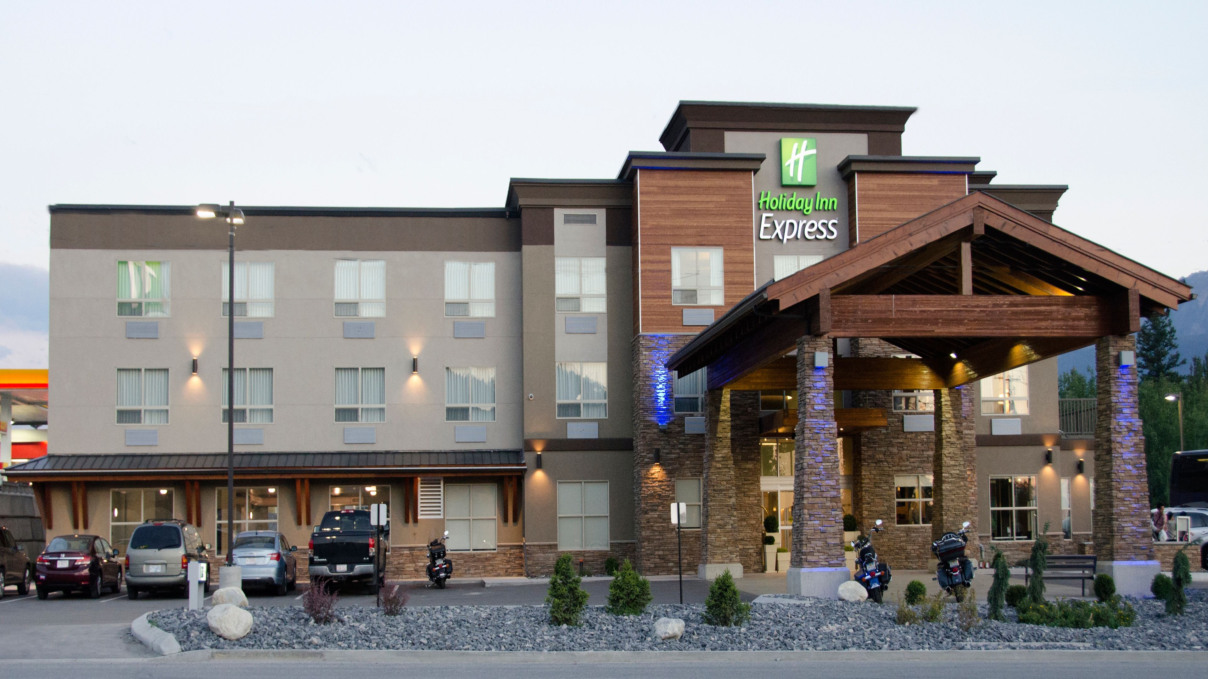 Holiday Inn Express 金