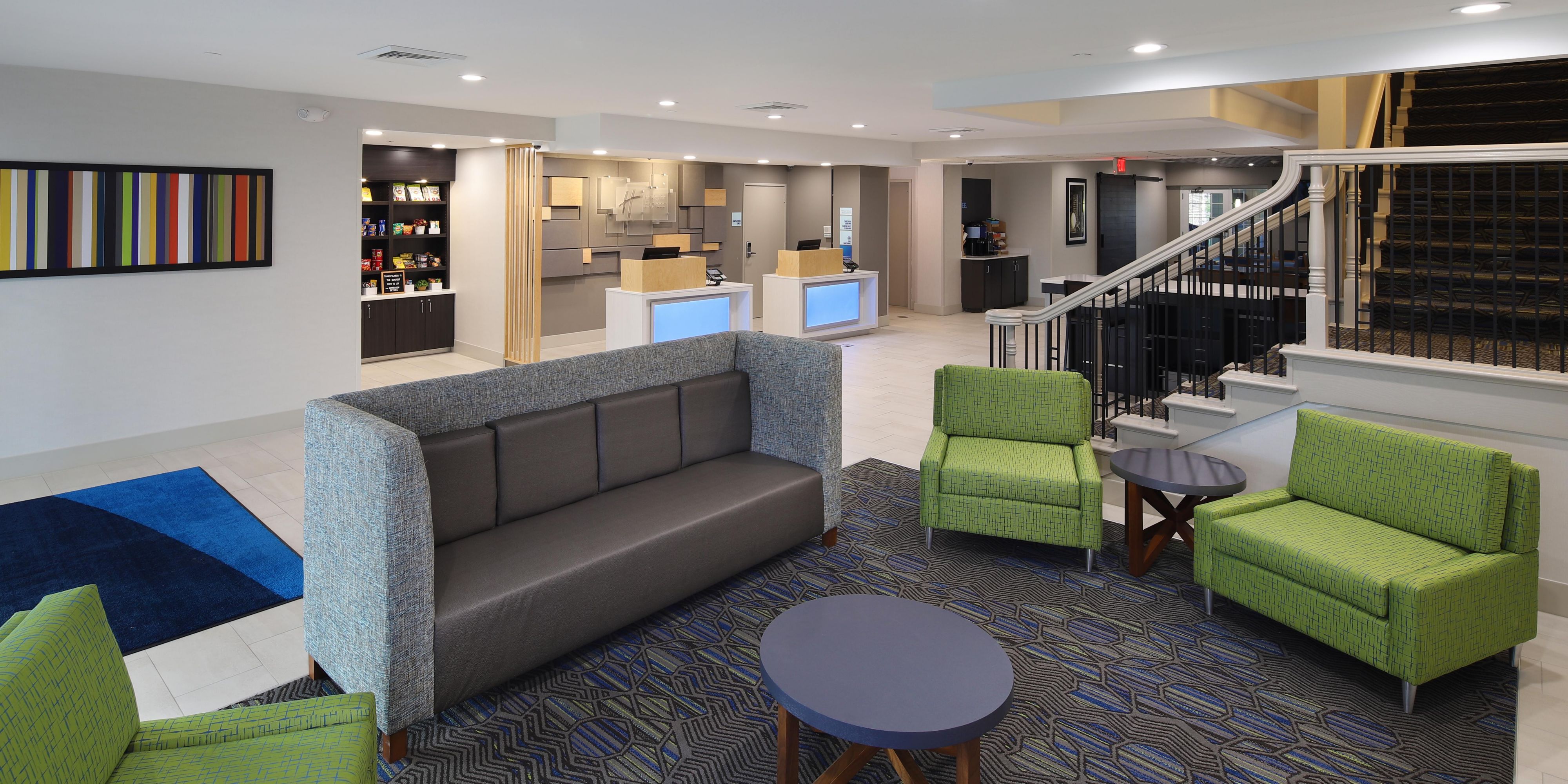 We've been working hard through 2020 to bring you the best experience possible. All our rooms and guest amenities have now been fully renovated! Book your reservations today to check out our new look!