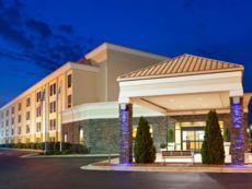 Holiday Inn Express Greensboro-(I-40 @ Wendover)