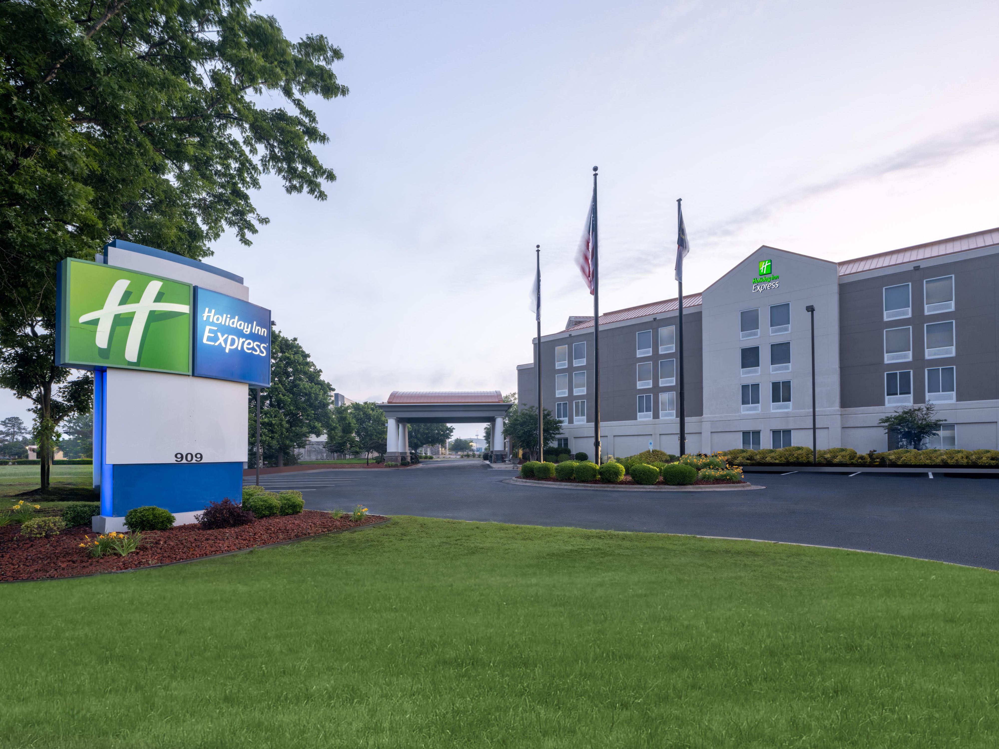 Welcome to the Holiday Inn Express, Greenville NC