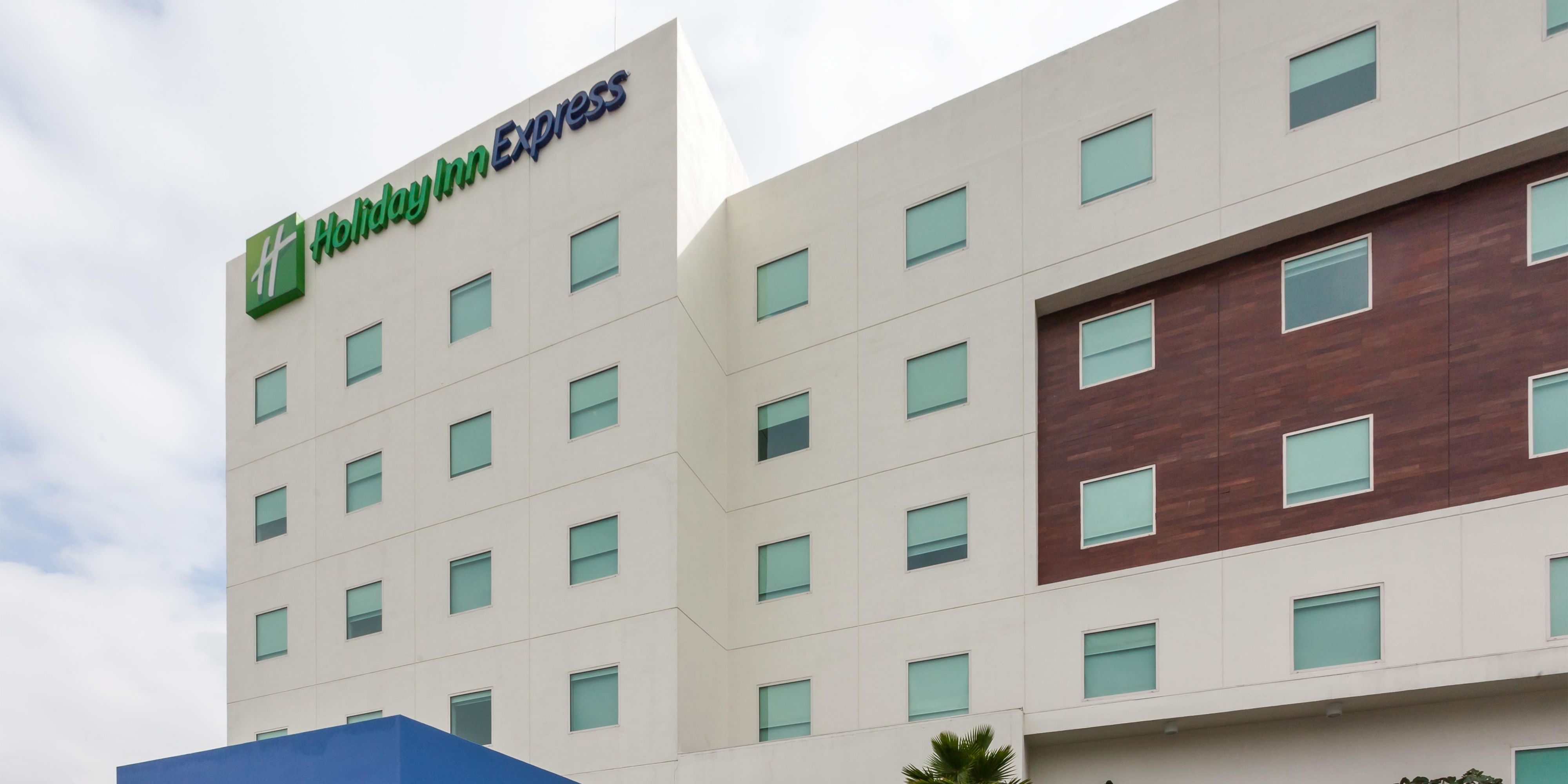 Your stay includes transportation subject to availability and schedule: Hotel - Apto or Hotel - Company. Monday to Friday 7AM to 6PM & Saturday 7AM to 1PM
