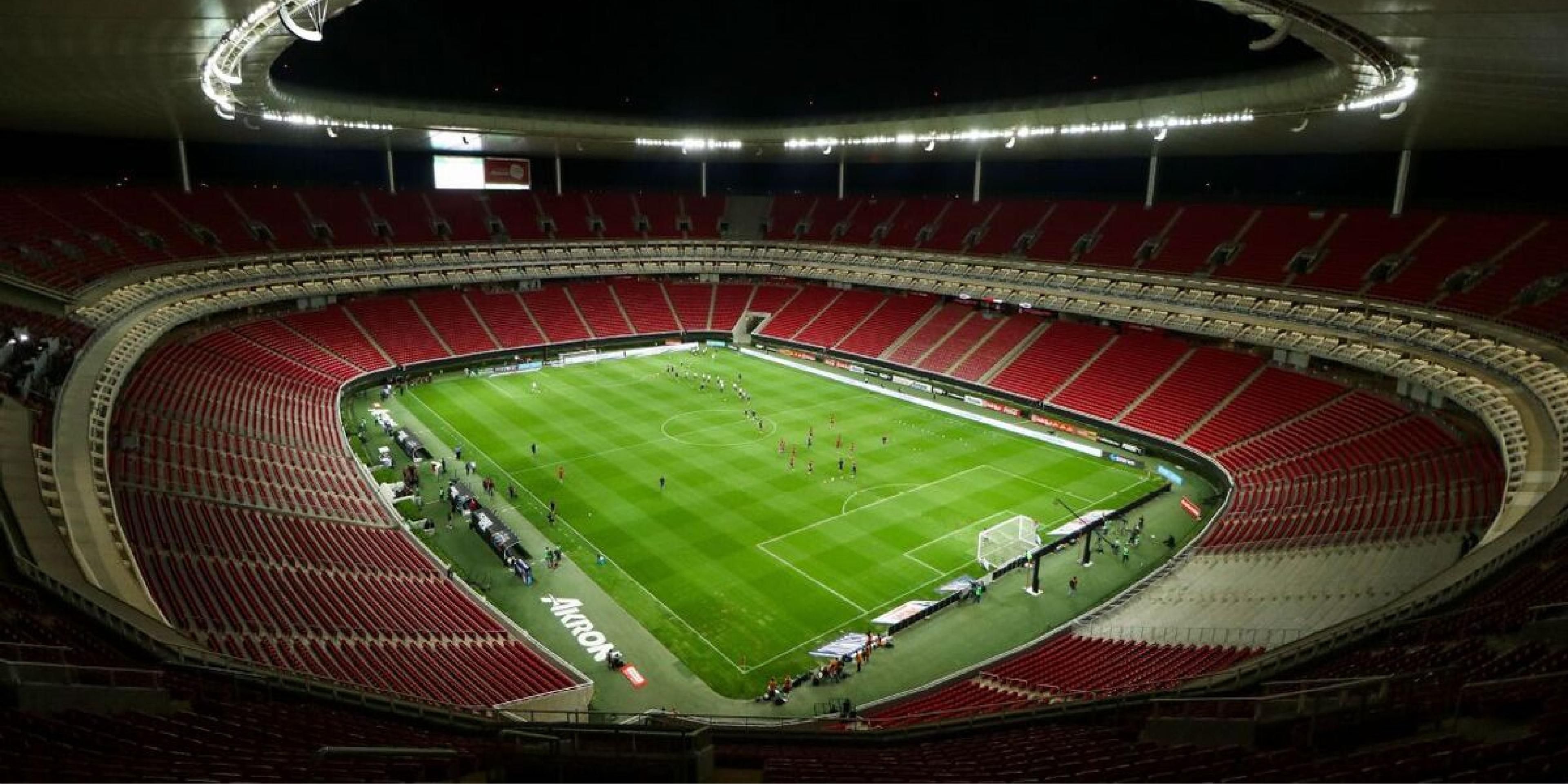 The Chivas Stadium, known for sponsorship reasons as the Akron Stadium, is a sports venue owned by Club Deportivo Guadalajara. This sports venue hosts soccer matches and shows of international stature. It is located just 3 minutes from our facilities. This stadium will host the FIFA World Cup in 2026.