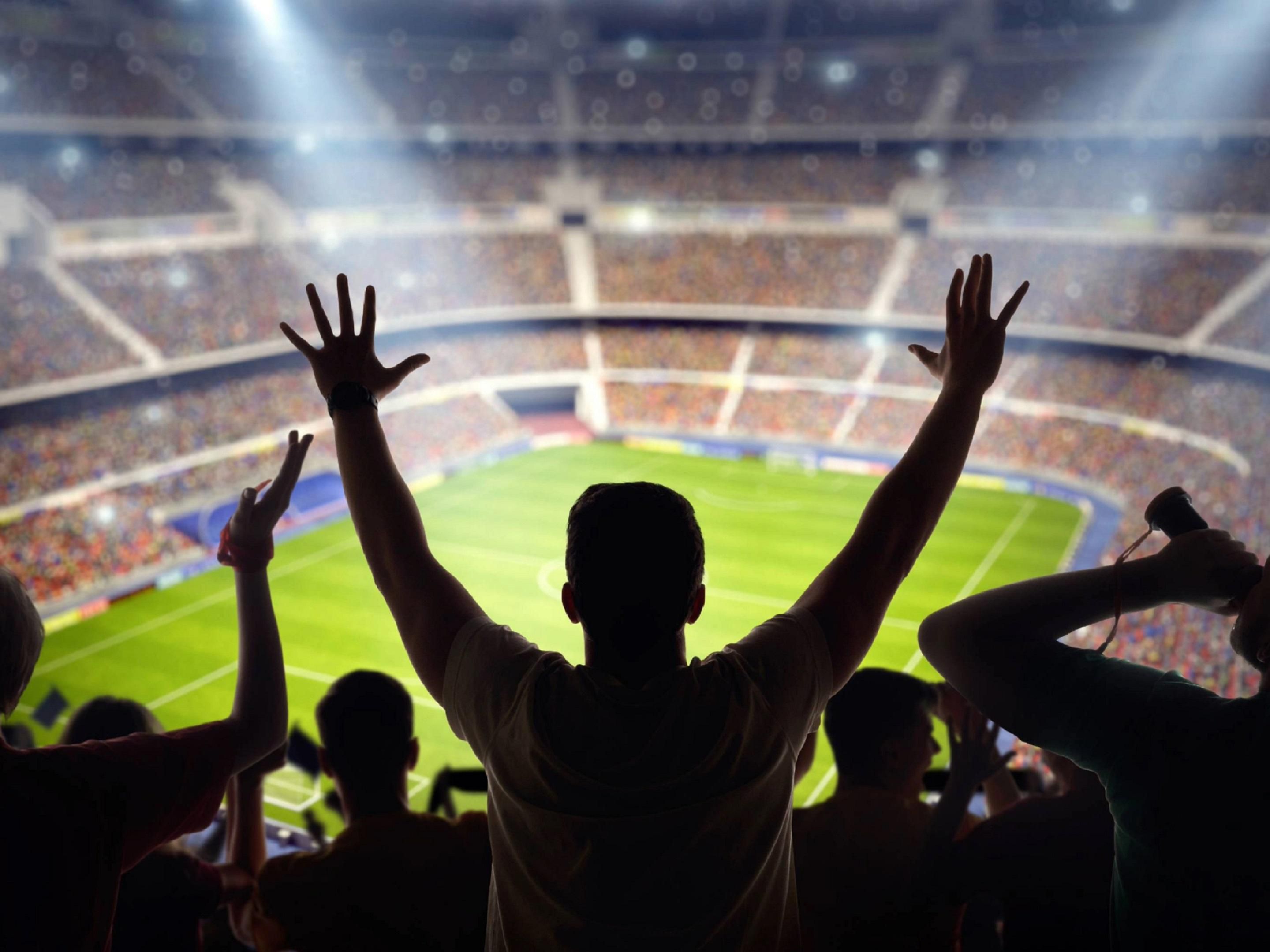 استمتع بالإقامة في هوليداي إن إكسبرس هاميلتون - أبر جيمس واجعل منها موطنك للاستمتاع بمباريات 2026 كرة القدم العالمية في تورنتو. استمتع بإقامة مريحة، ووجبة إفطار ساخنة مجاناً، وIHG One Rewards Access لرحلة سلسة من وإلى الألعاب - ثم استرخ في هاميلتون بعيدًا عن الزحام.