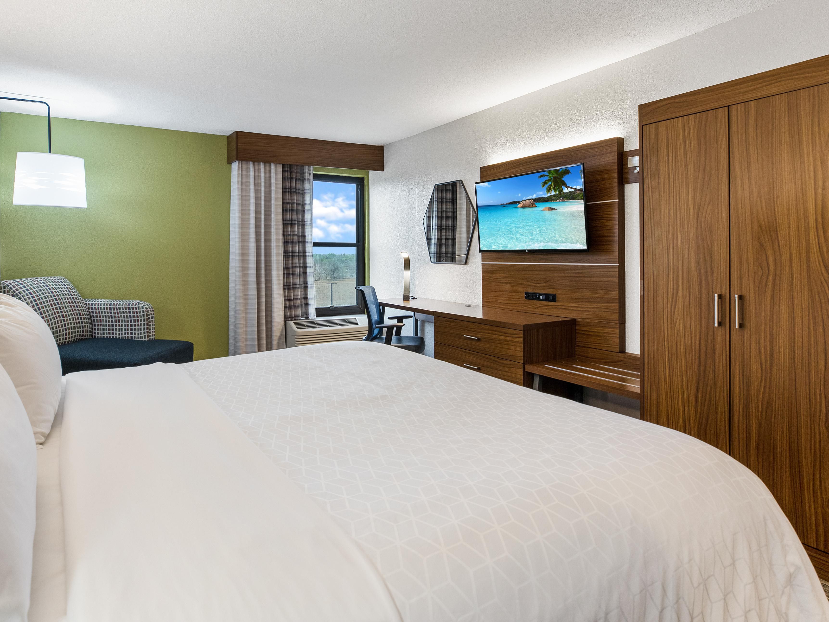 King Bed Guest Room