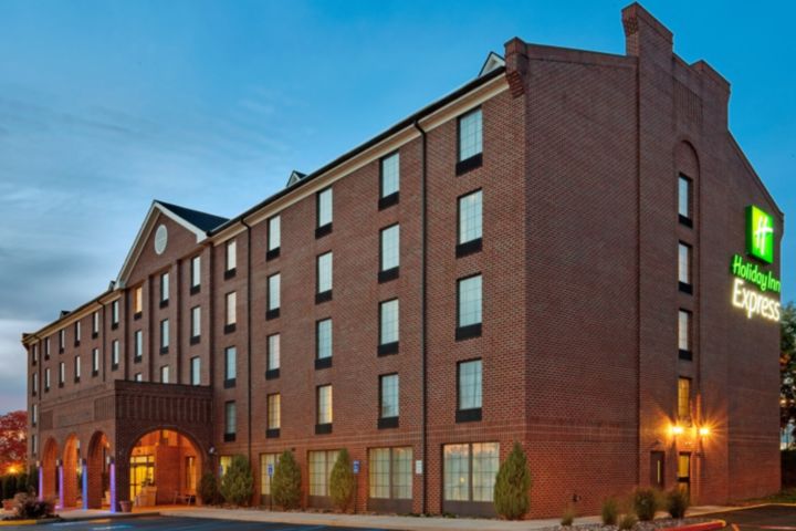 Holiday Inn Express Harrisburg East - Hershey
