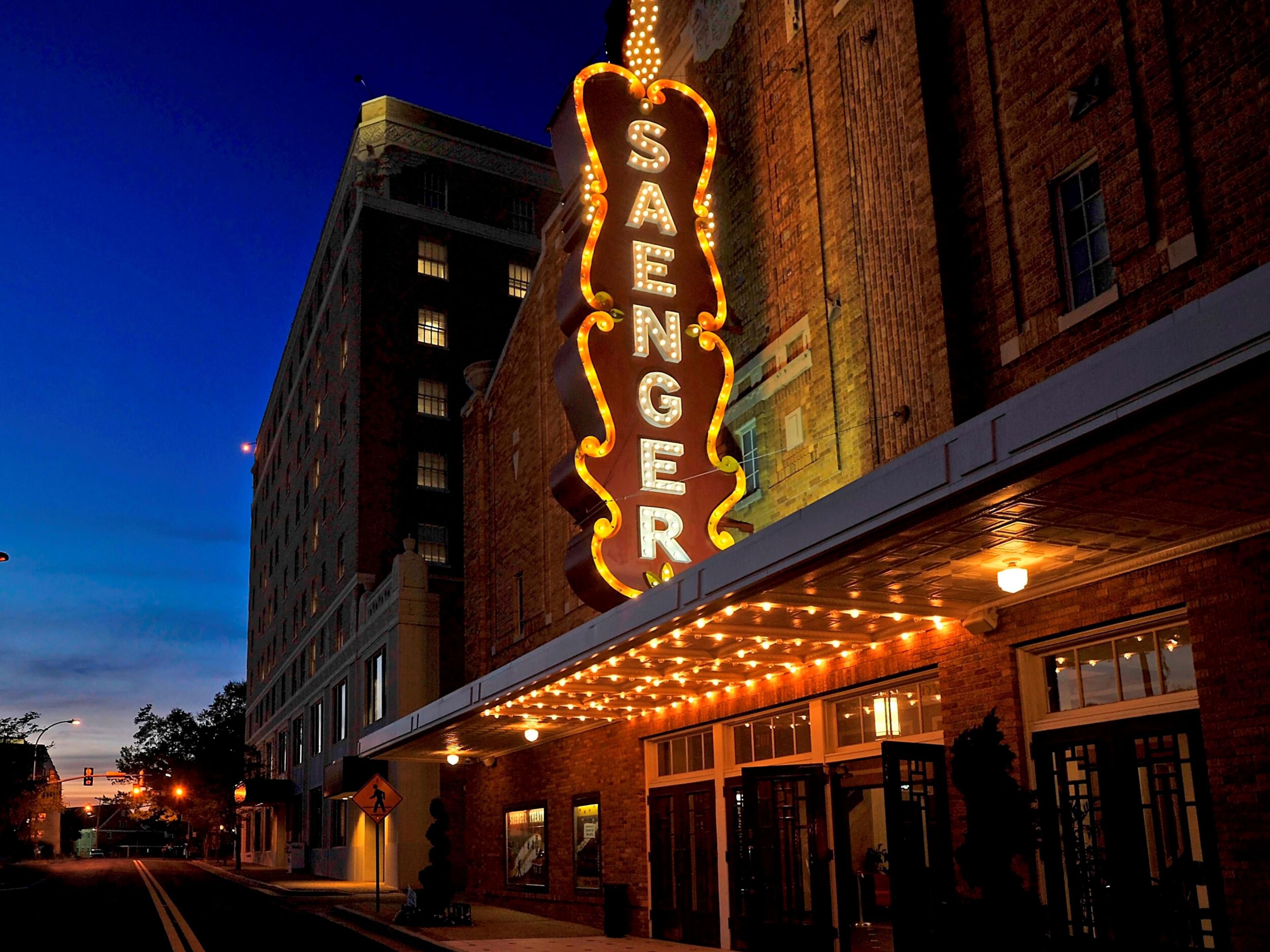 Stay at the Holiday Inn Express Hattiesburg West - Univ Area while attending an event at the historic Hattiesburg Saenger Theater. 
