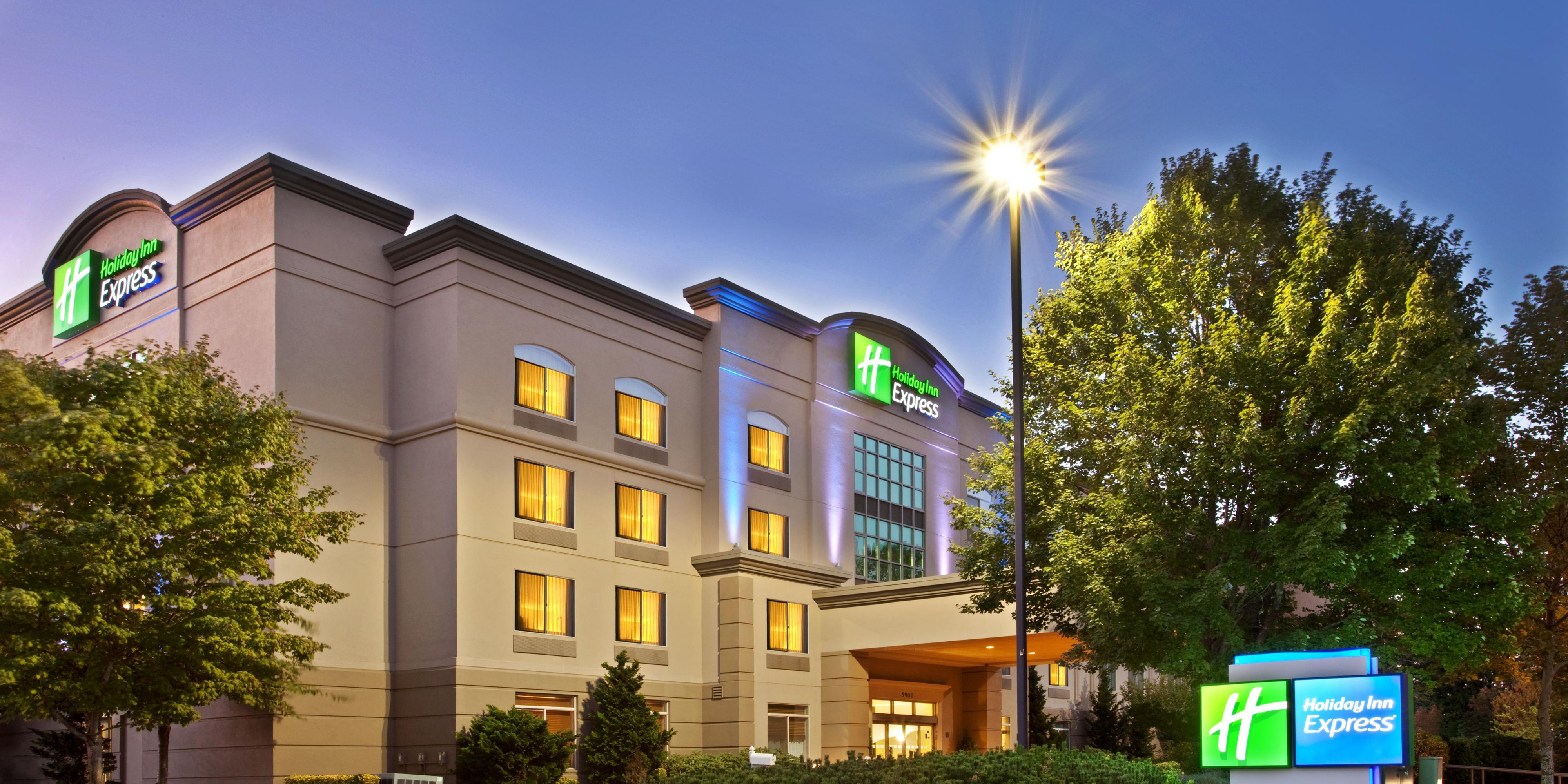 Holiday Inn Express Portland West/Hillsboro