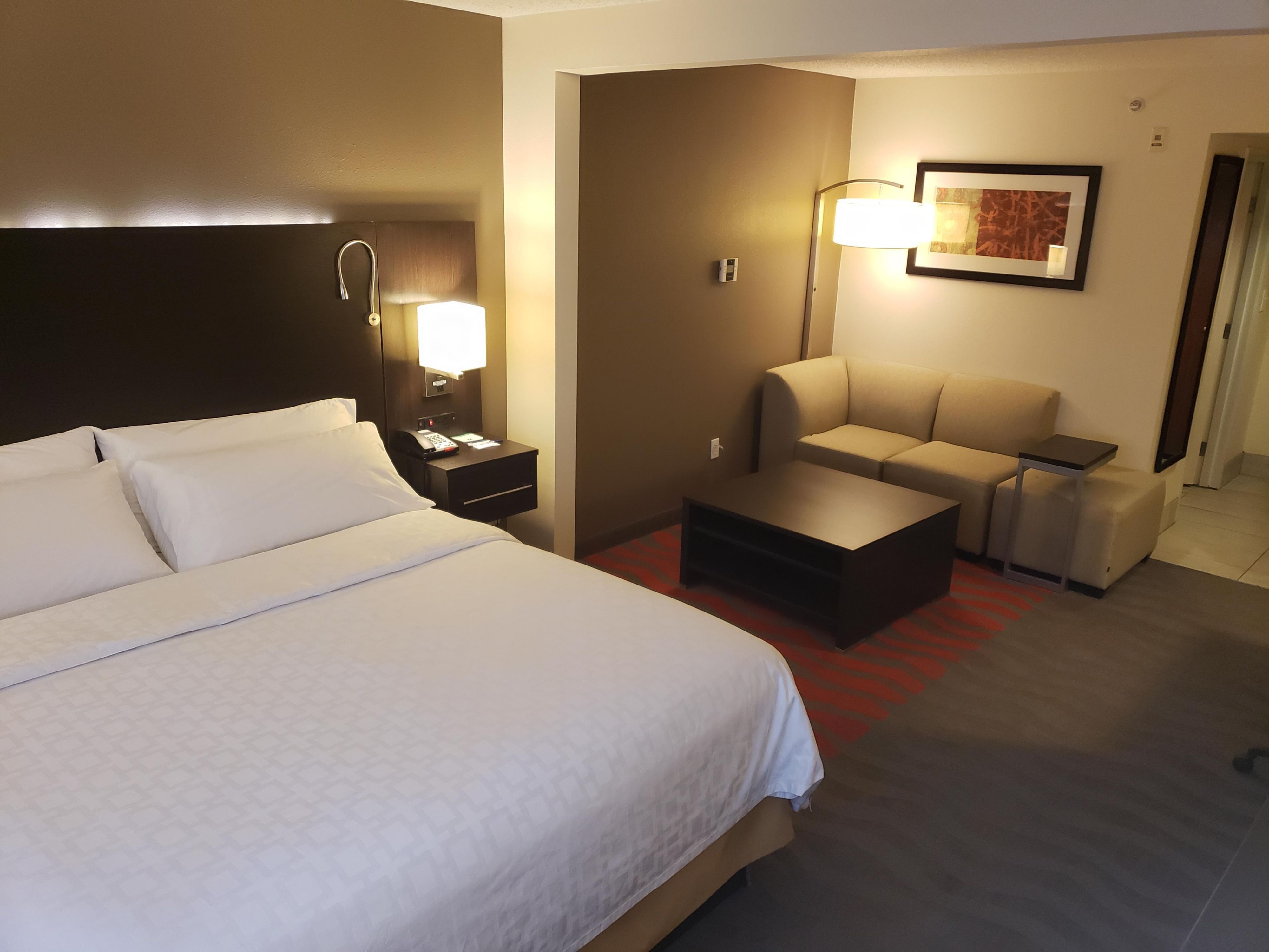 Single Bed Guest Room