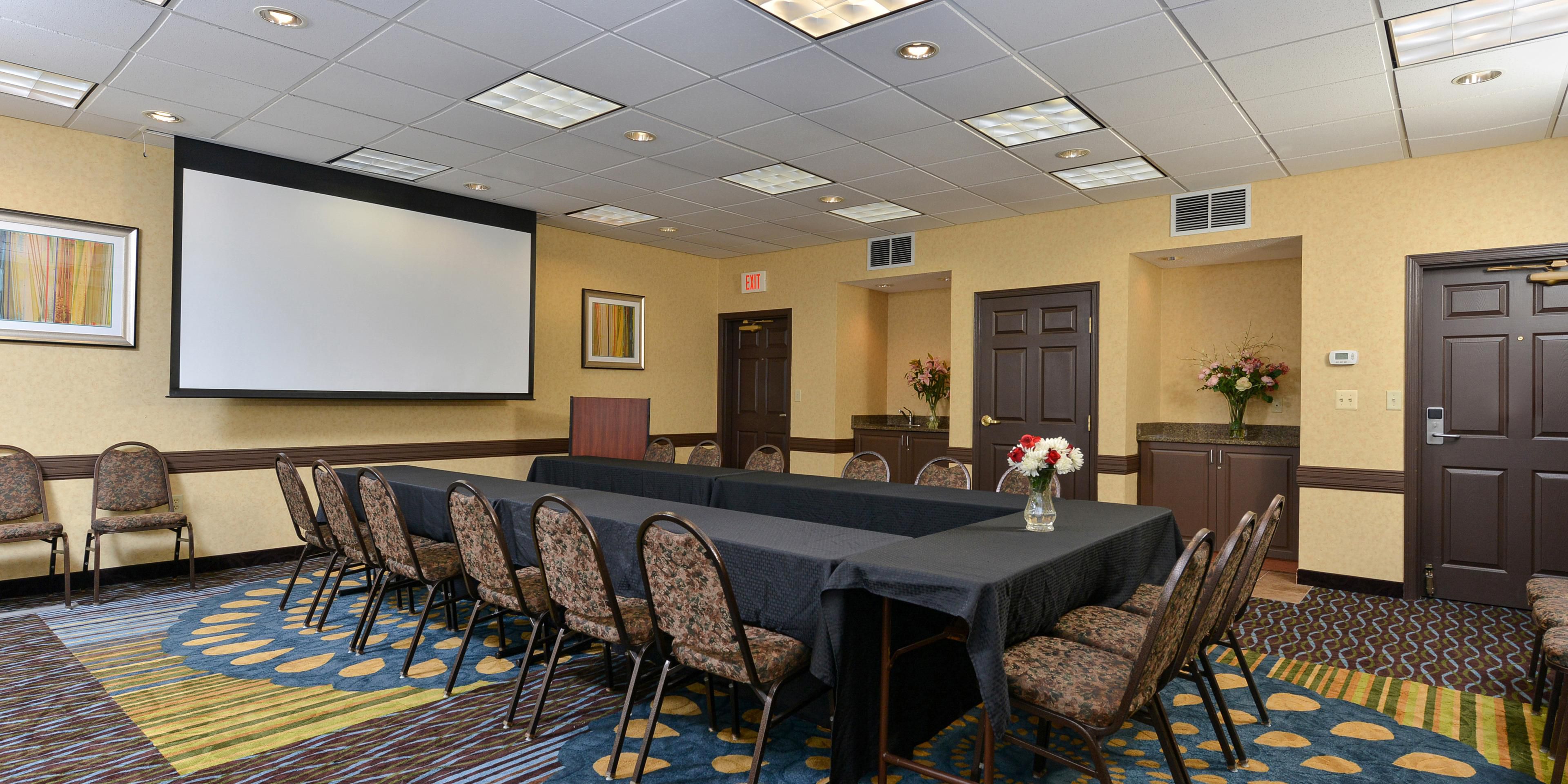 Have a small group that needs to quiet place to meet? We have the meeting room for you! Contact our hotel directly for availability and group pricing, 651-450-1100
