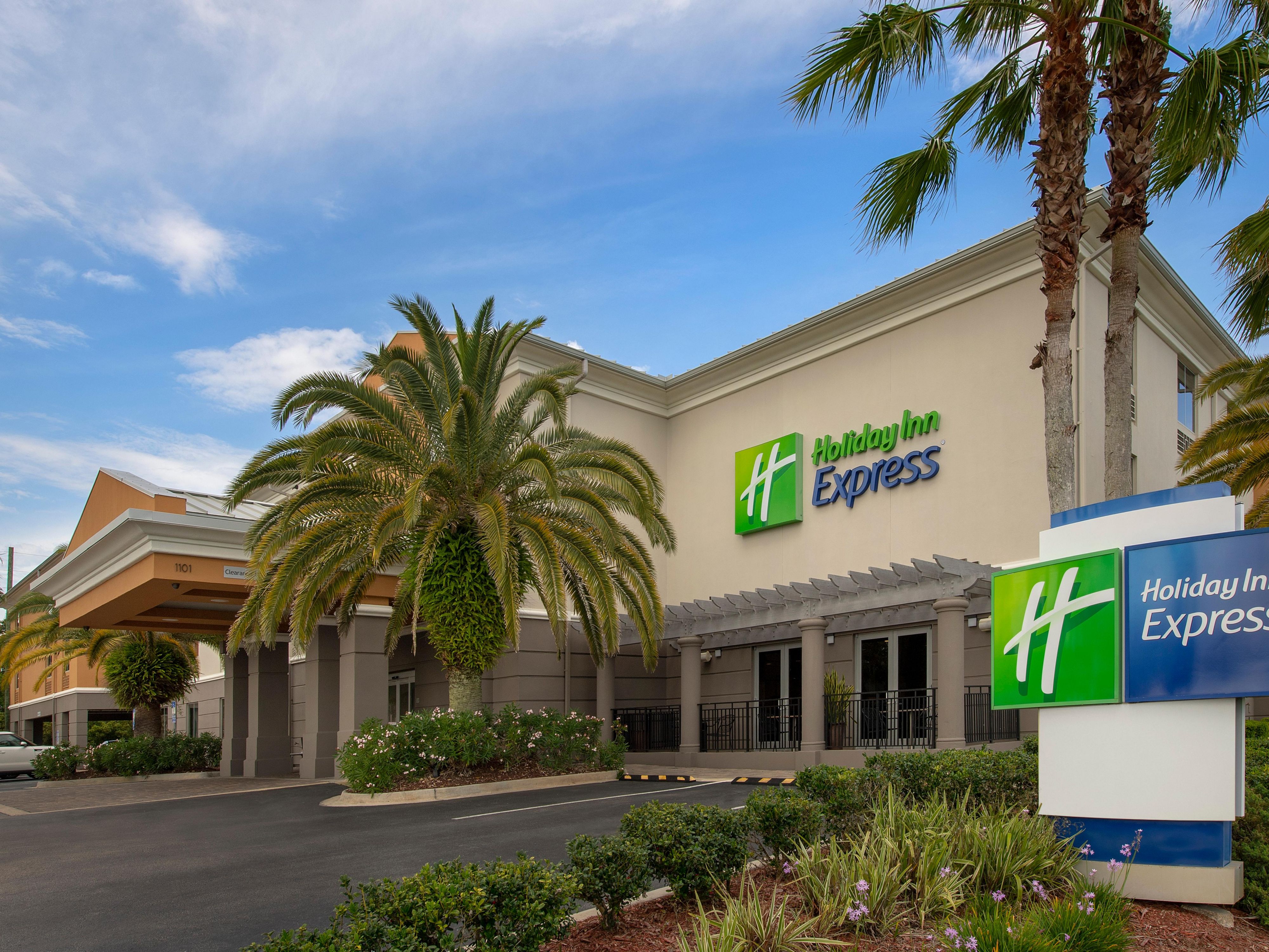 Hotel Specials for Holiday Inn Express Jacksonville Beach ...