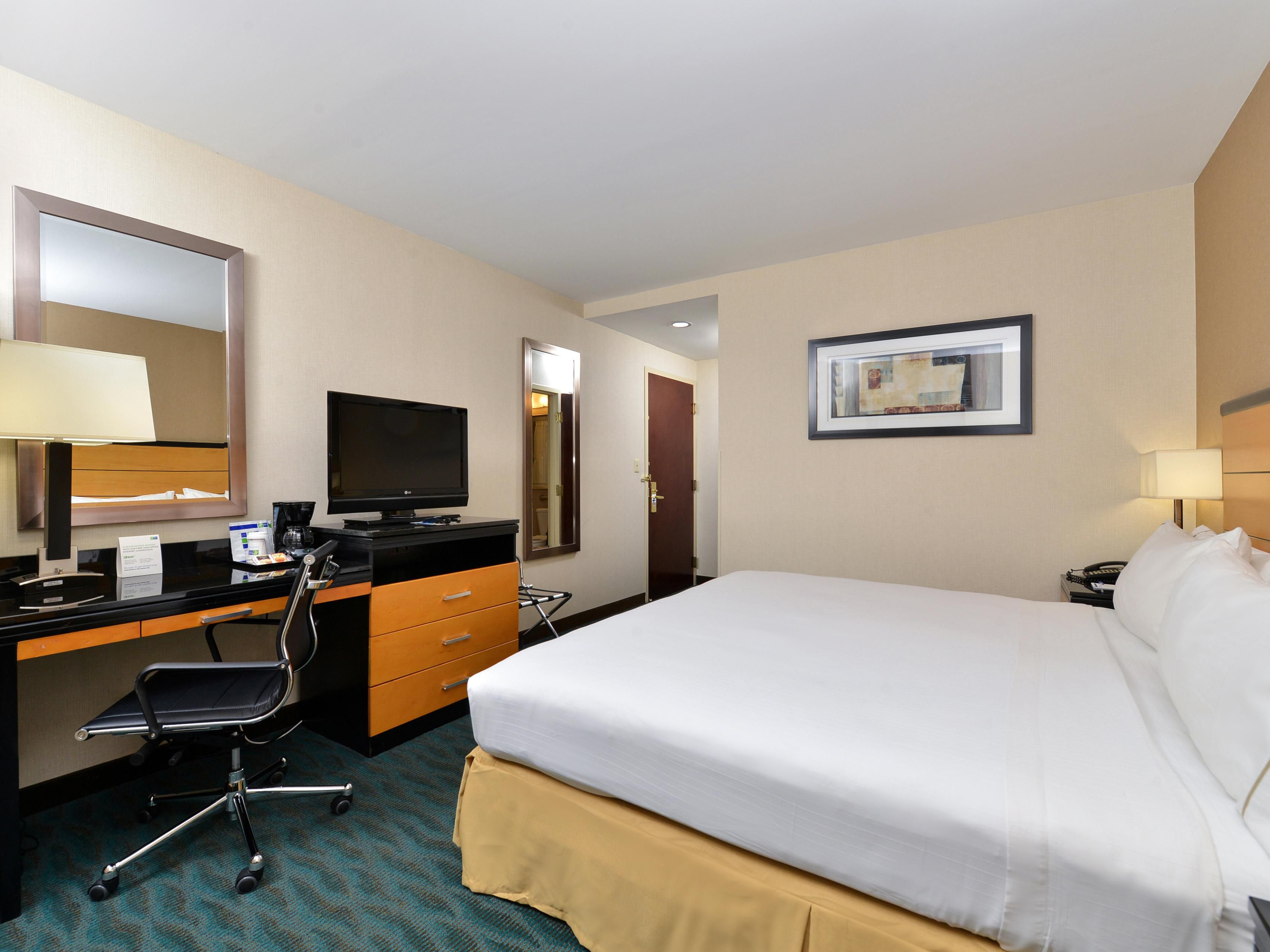 Queens Hotels near JFK Airport Holiday Inn Express New York JFK Airport Area