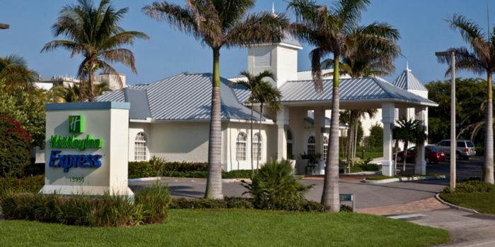 Holiday Inn Express North Palm Beach-Oceanview